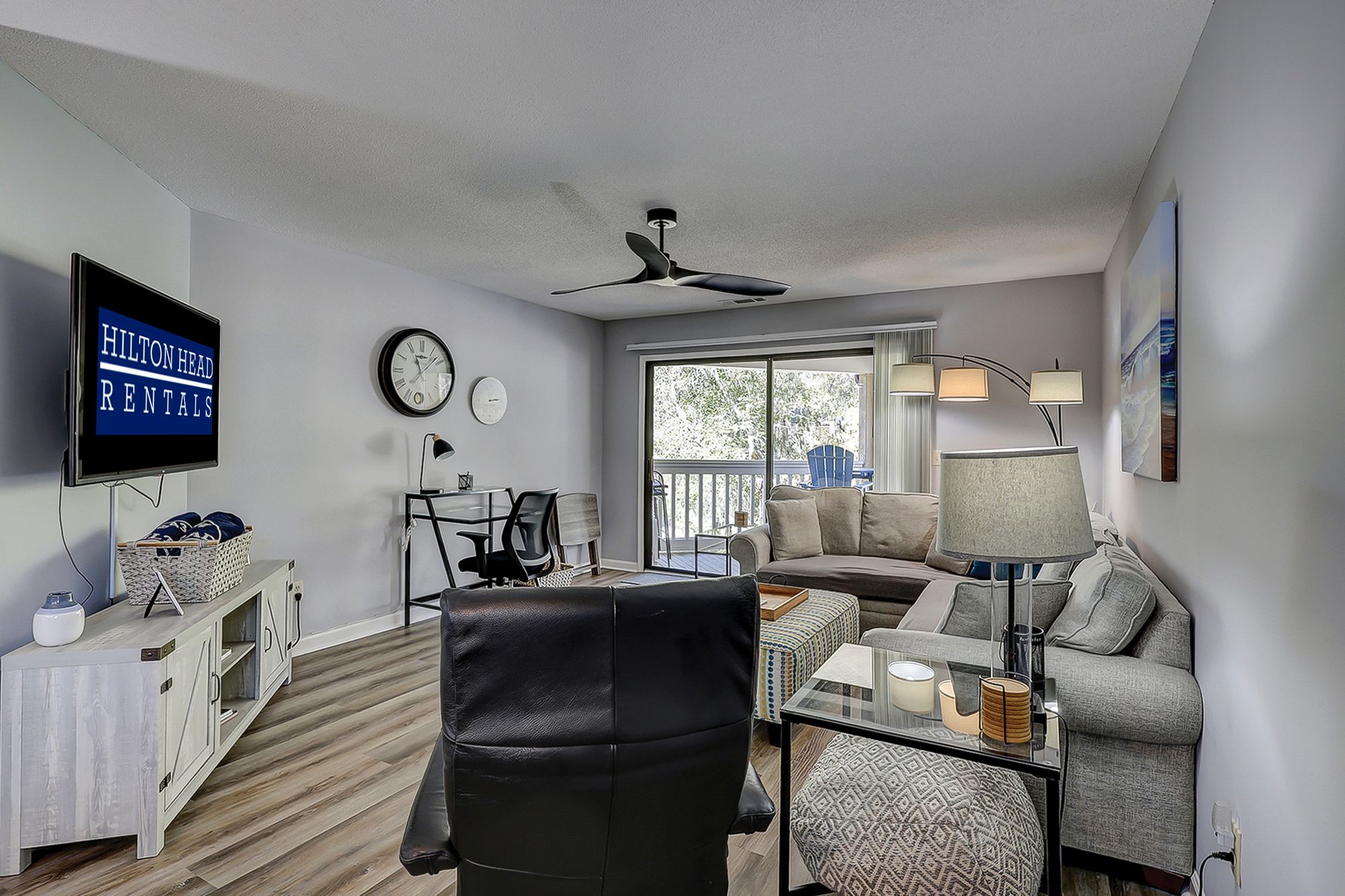 Colonnade Club 174