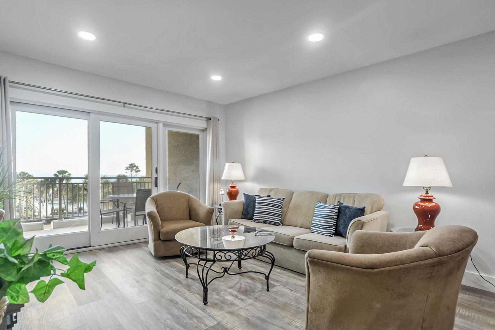 Shorewood 332