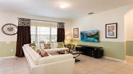 Featured Property 2712ML WH
