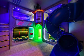 Featured Property 8930CBD Solara