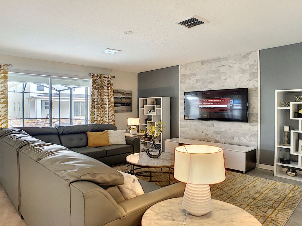 Featured Property 2736BD SL