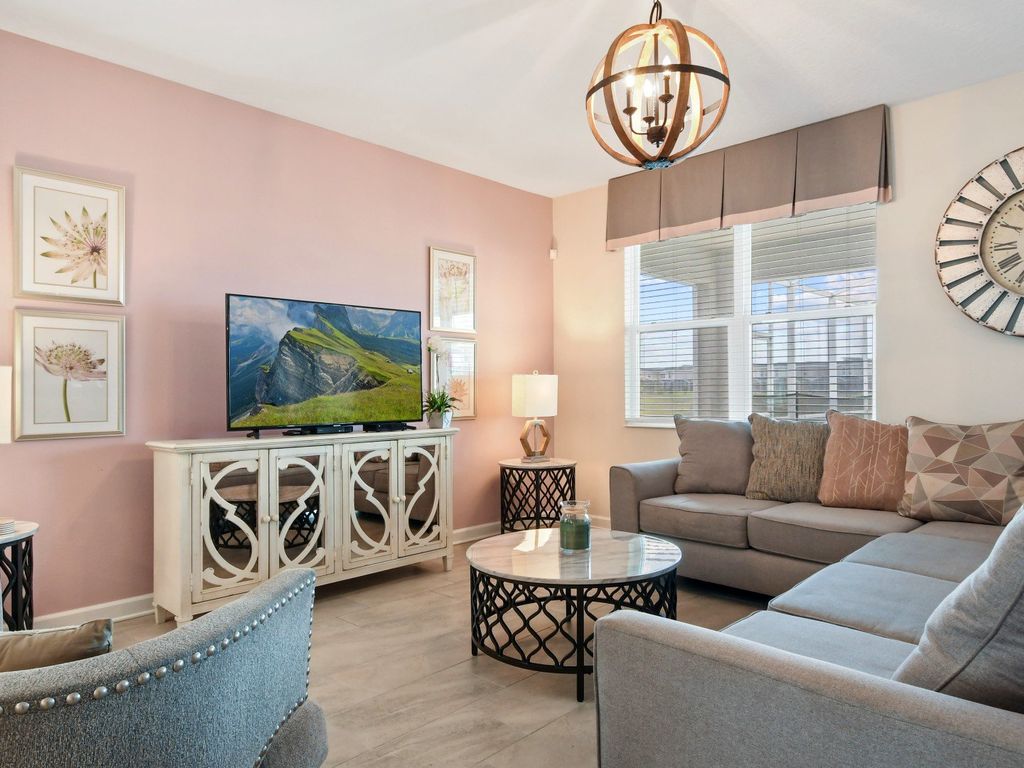 Featured Property 485OCA CG