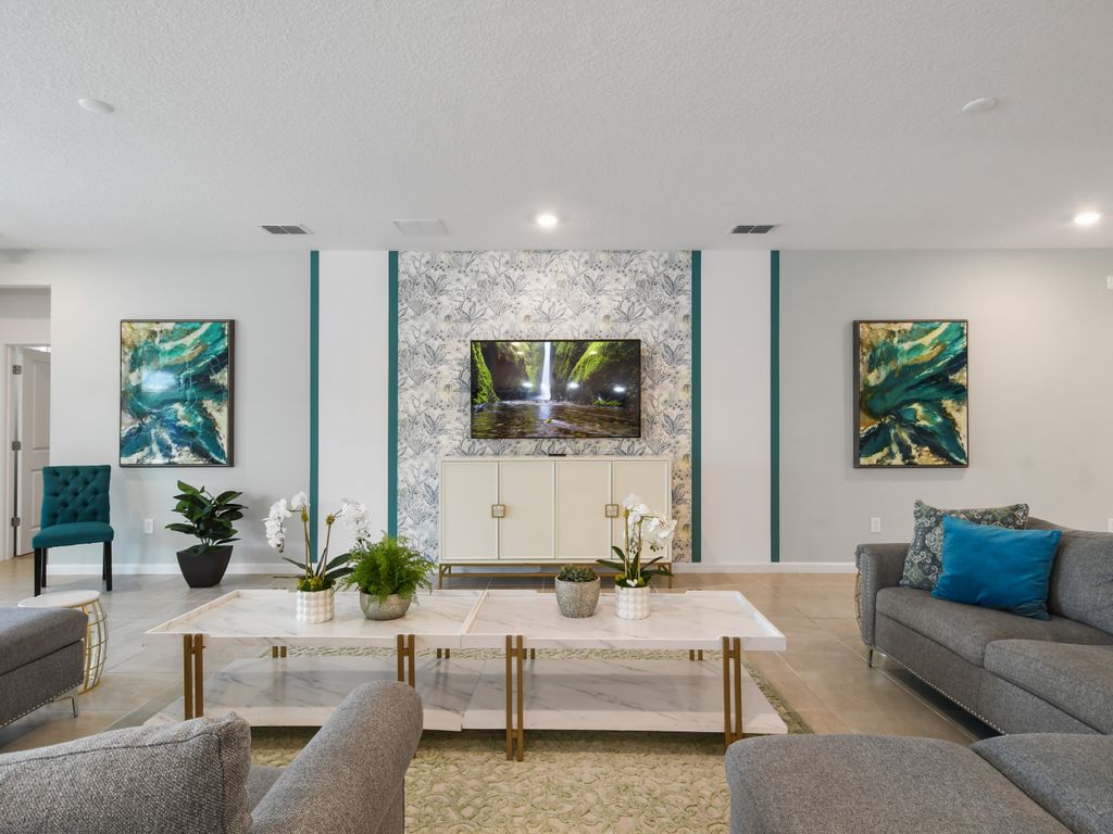 Featured Property 2513SD VP