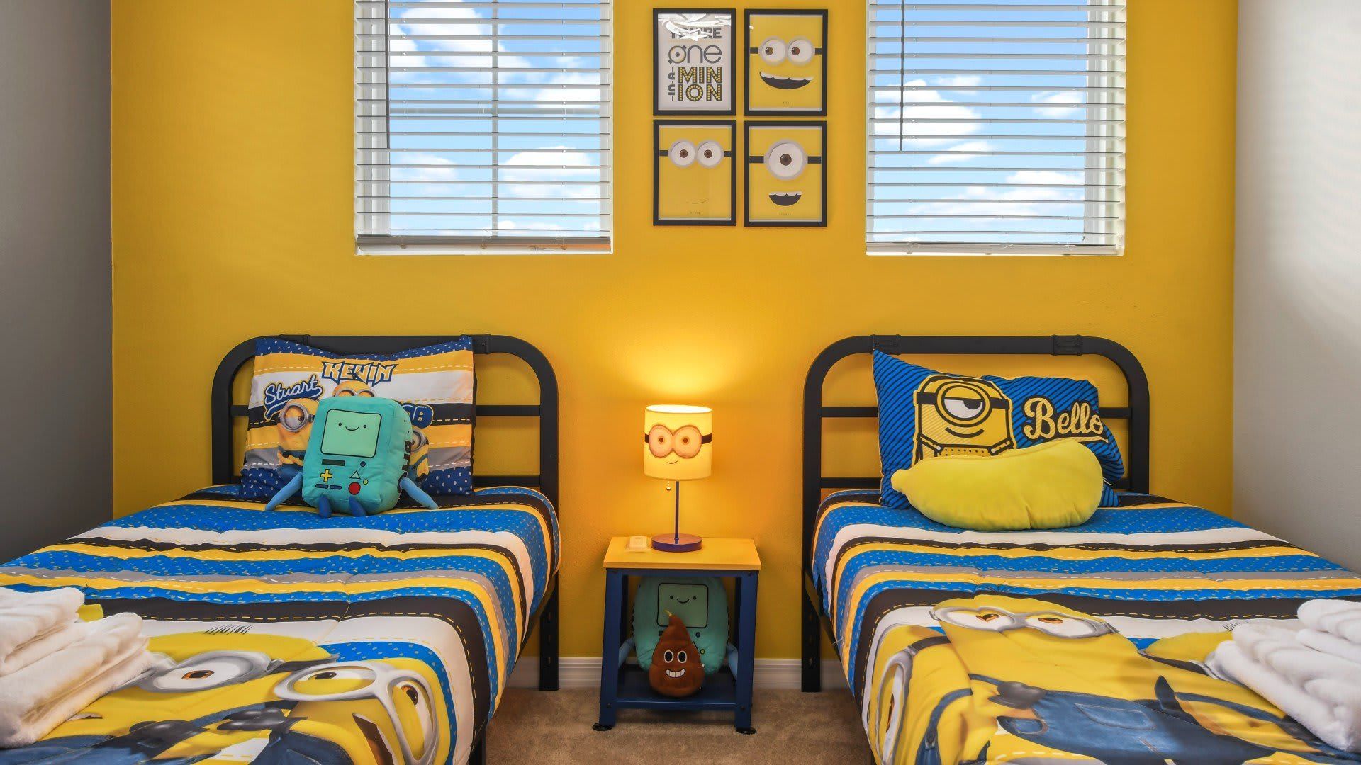 Kids will love the upstairs bedroom with a cool minions theme.