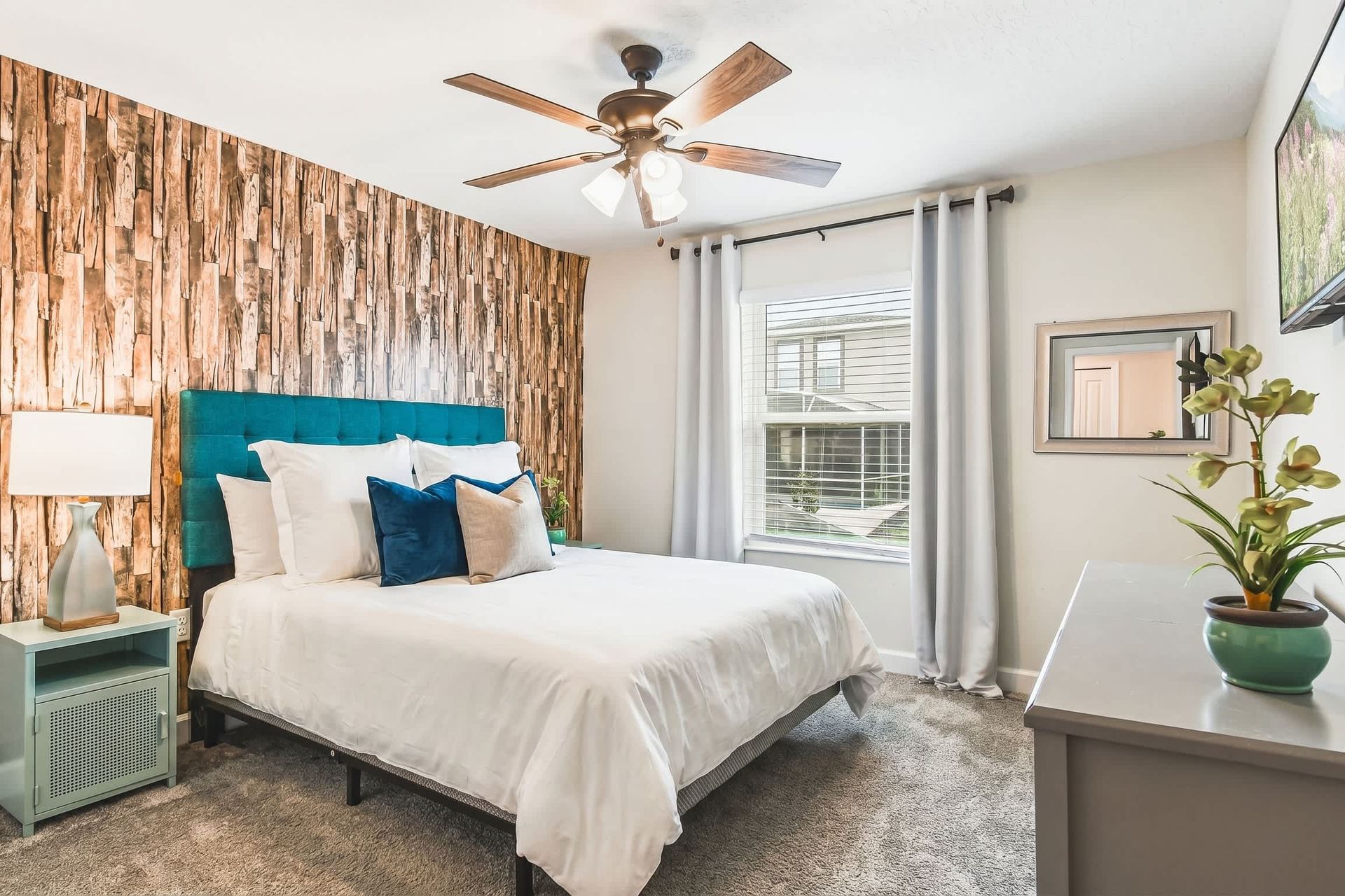 Luxurious queen bedroom, blending elegance and comfort for a serene and indulgent sleeping space