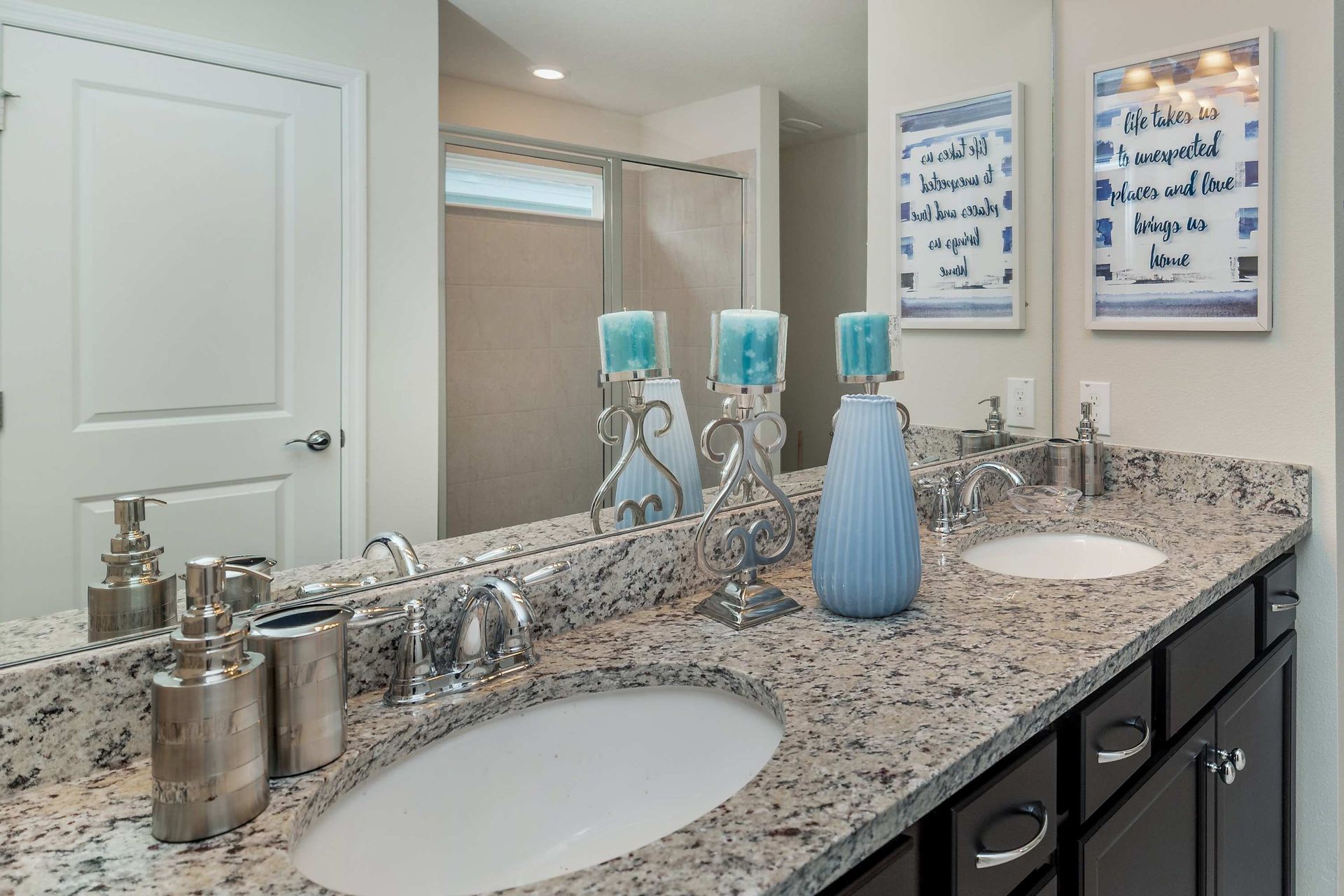 Impeccably clean, providing a spotless and pristine environment for personal care.