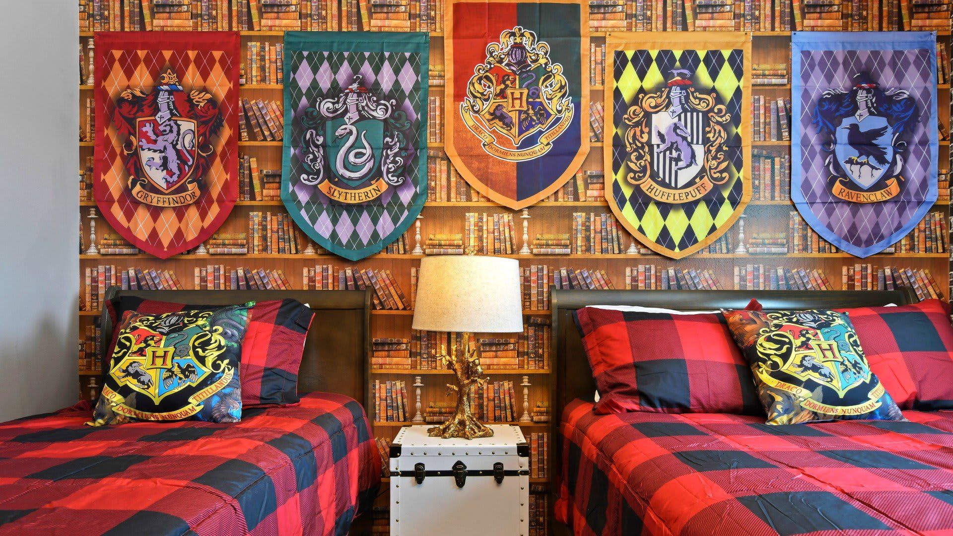 Comfortable arrangement with two full beds