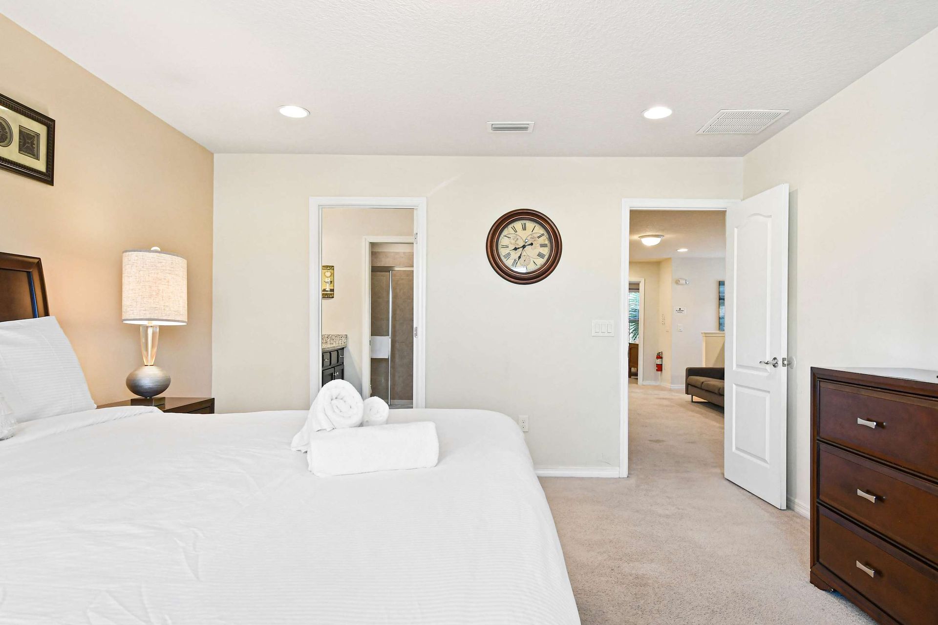 Experience ultimate relaxation in our luxurious bedroom, promising you a restful stay.