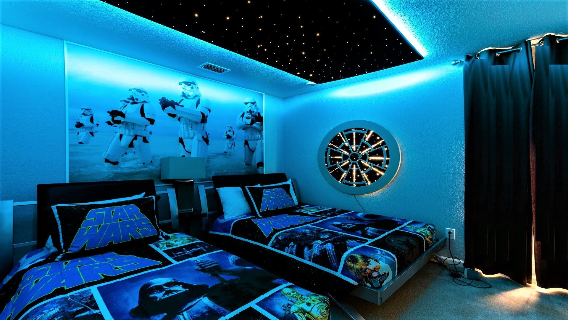 Kids will love the upstairs bedroom with a cool Star War theme!