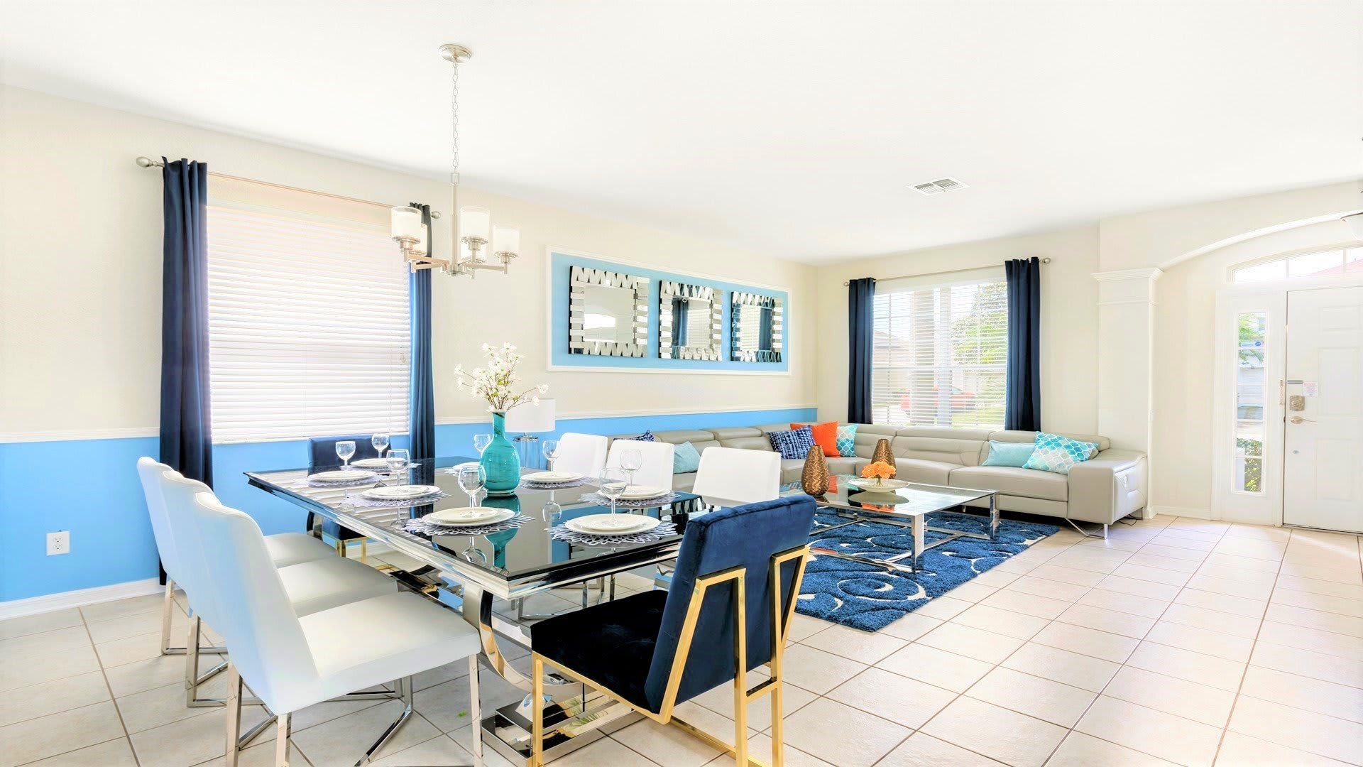 There's plenty of room for everyone in the dining area