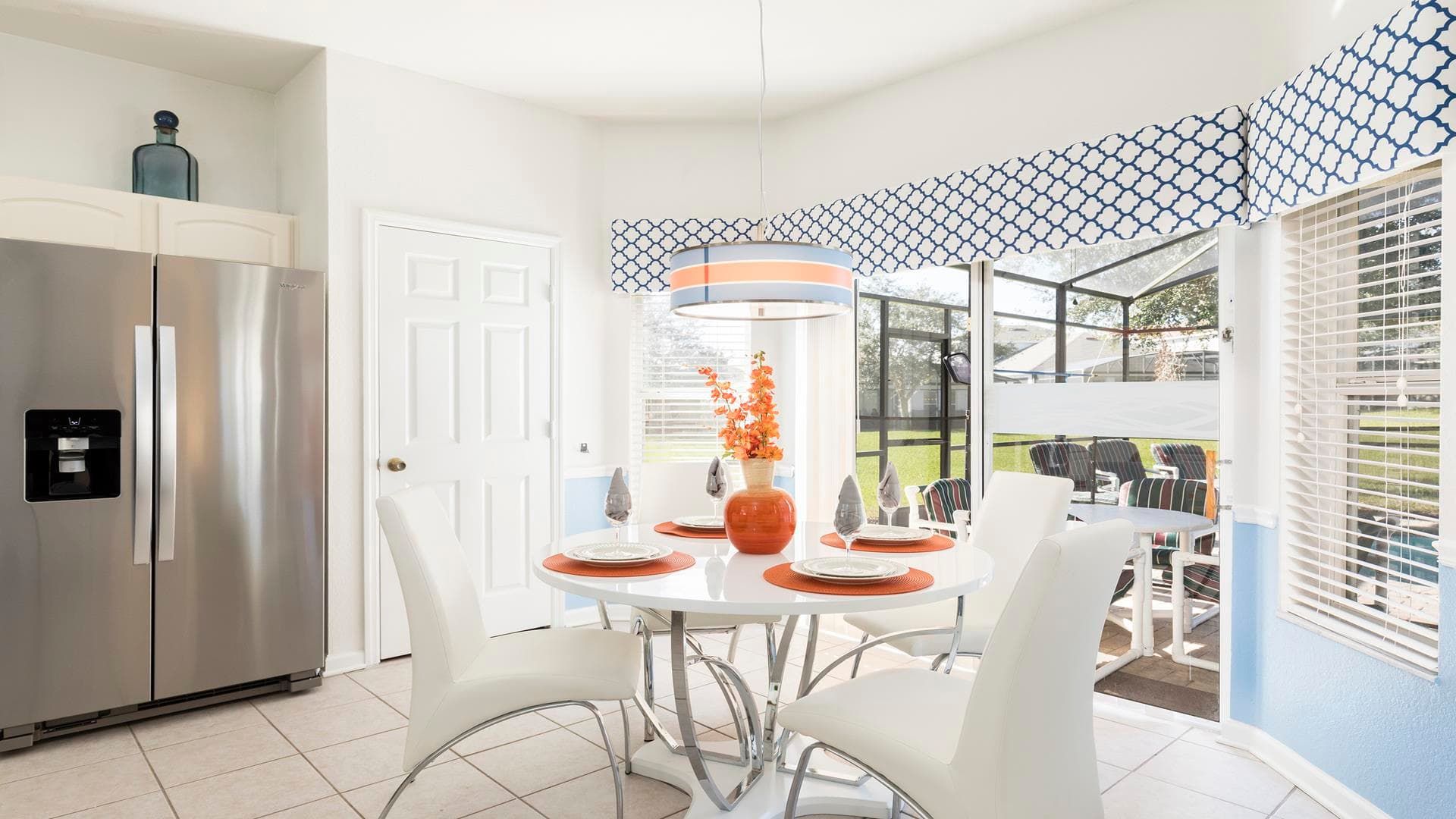 Fuel up for adventures or enjoy cozy mornings – breakfast is served!