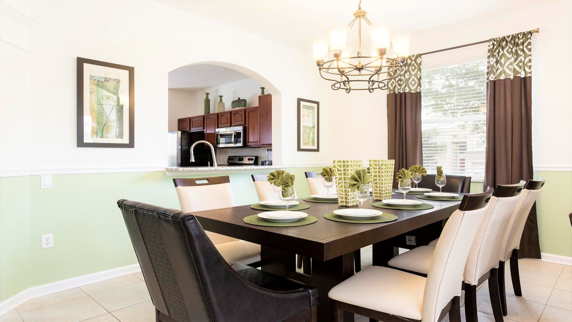 There's plenty of room for everyone in the dining area