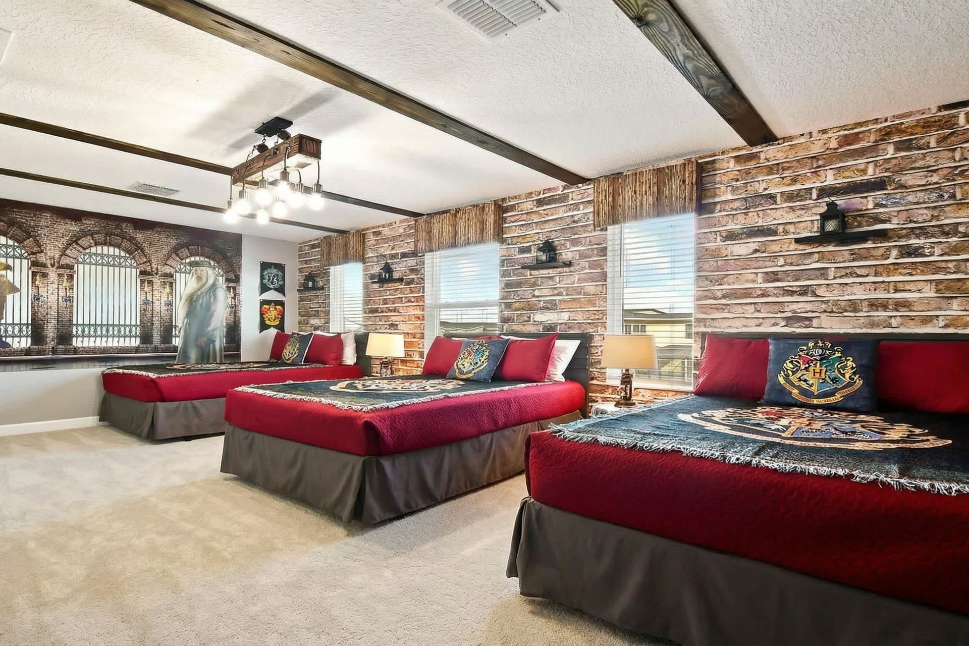 An enchanting world with an amazing Harry Potter-themed bedroom, complete with magical decor and wizardly touches for an immersive and whimsical experience