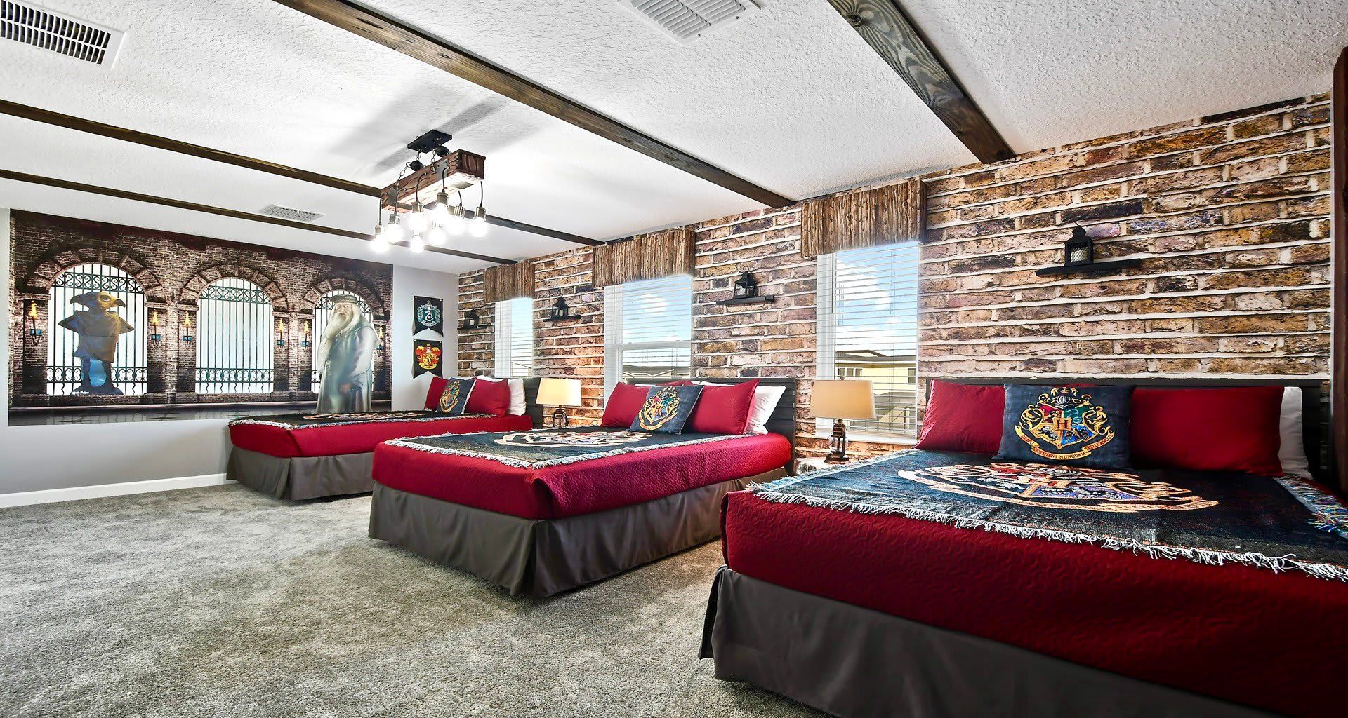 An enchanting world with an amazing Harry Potter-themed bedroom, complete with magical decor and wizardly touches for an immersive and whimsical experience