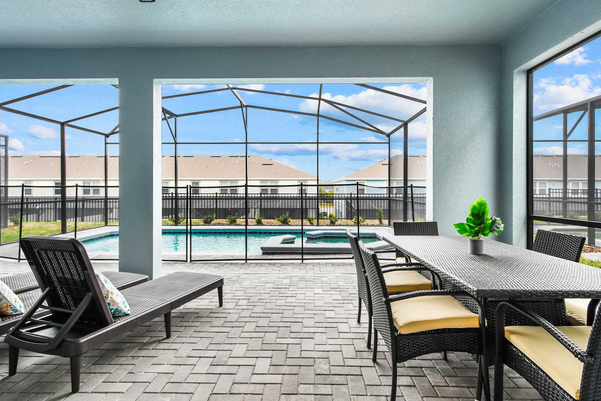 Enjoy alfresco dining out on the covered lanai