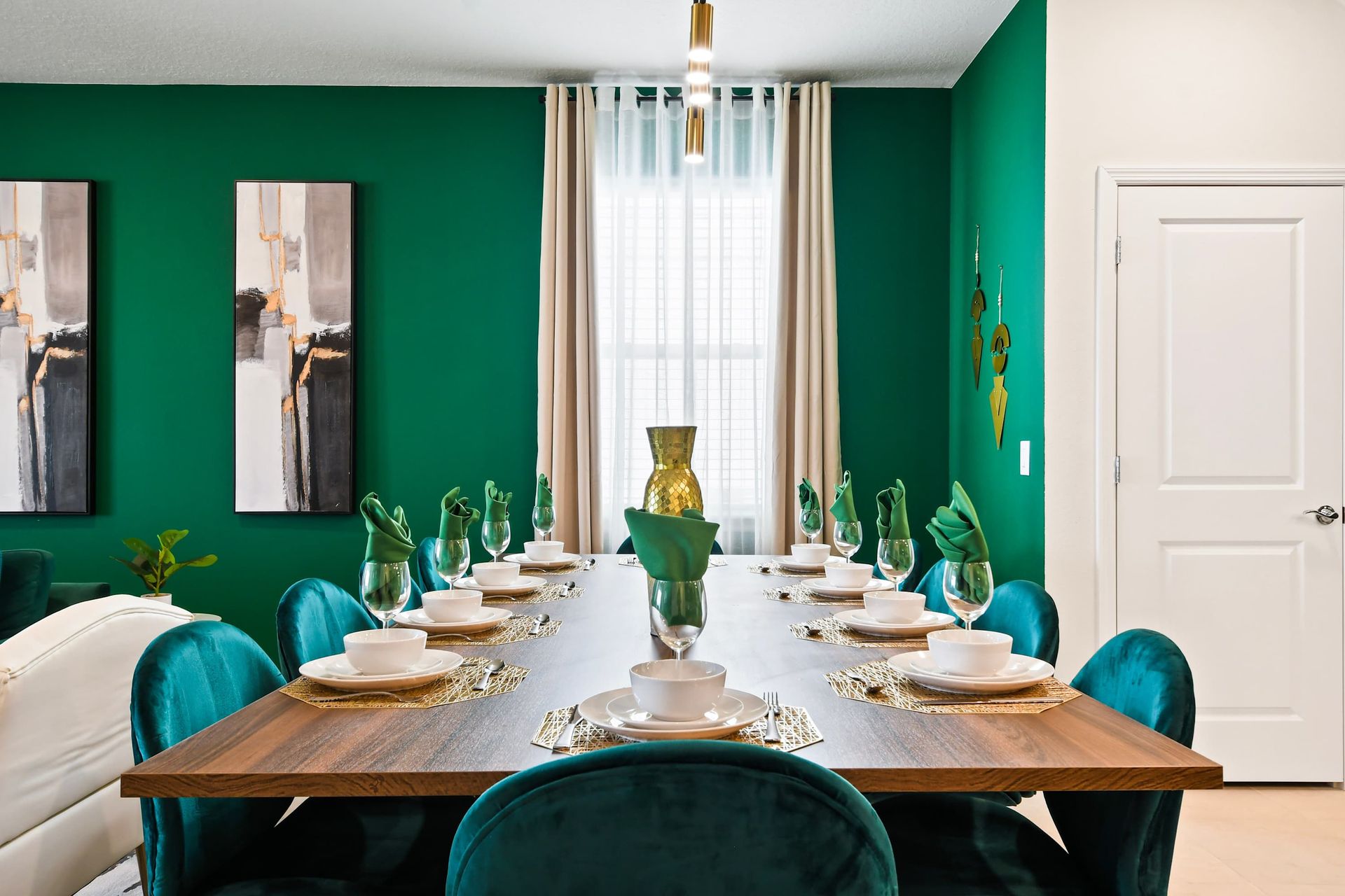 The large dining table is here for your wonderful family feast