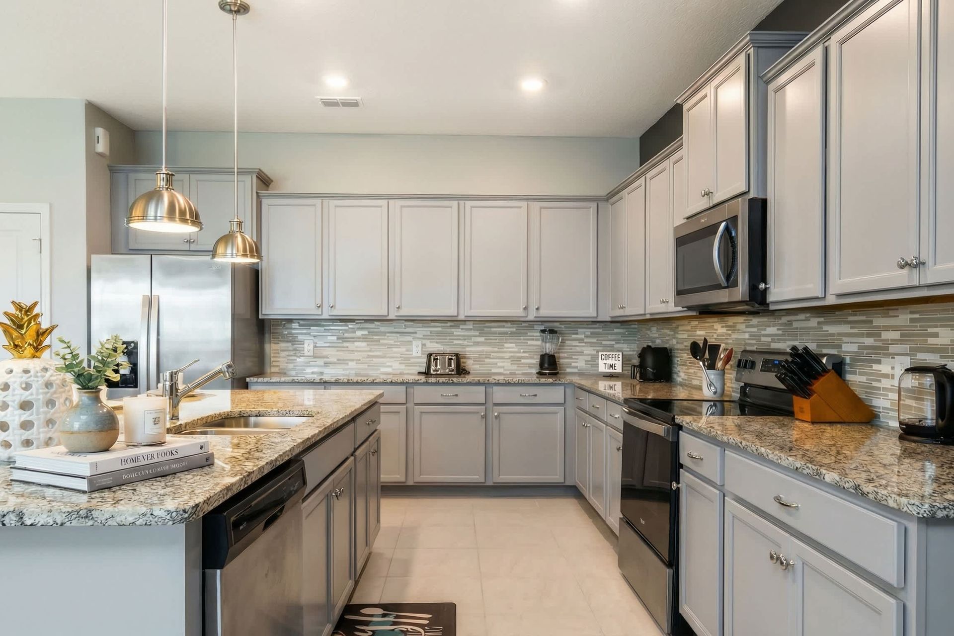 Bright, fully-equipped kitchen with modern appliances and inviting ambiance.