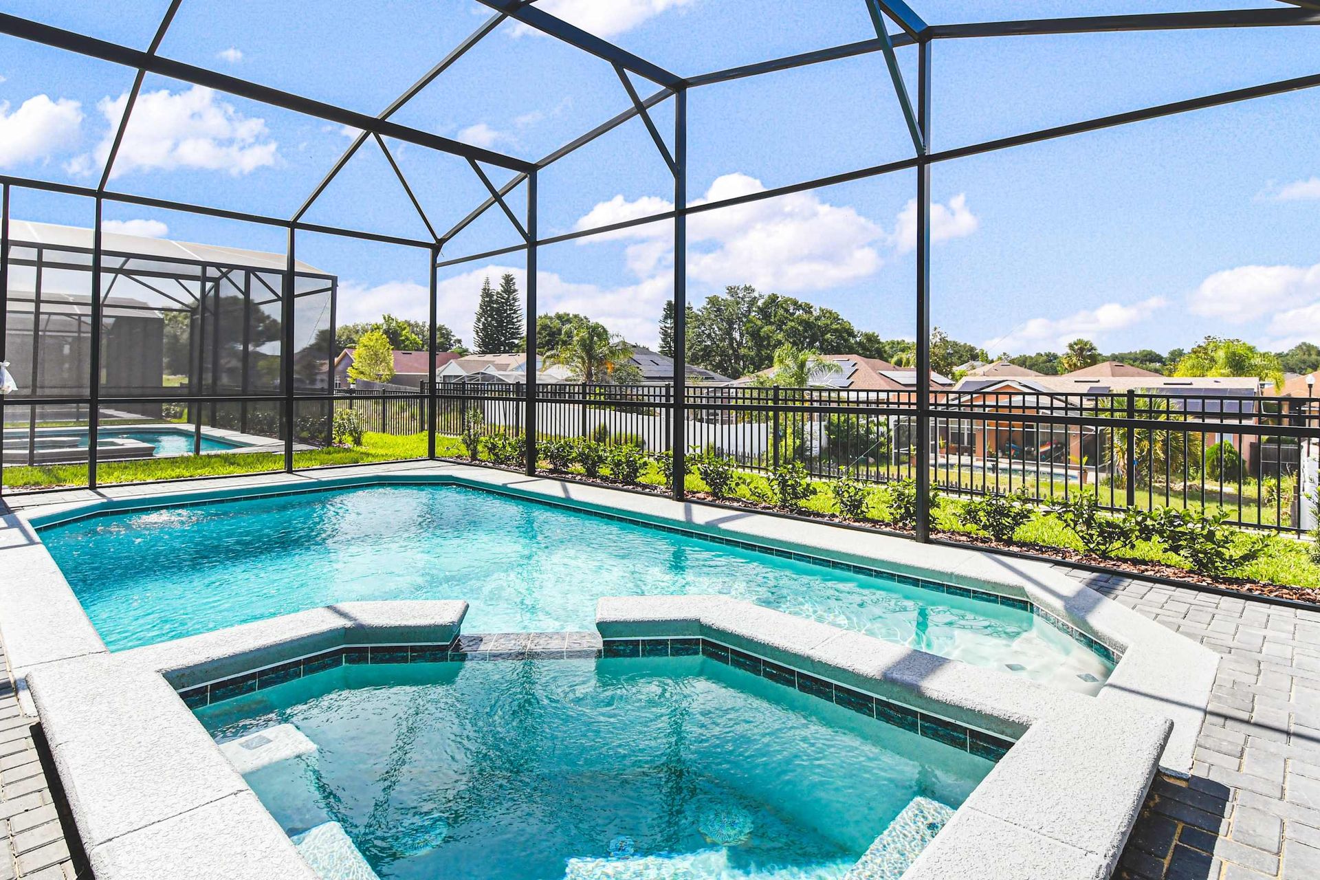 You'll have the screened in spa and pool all to yourself