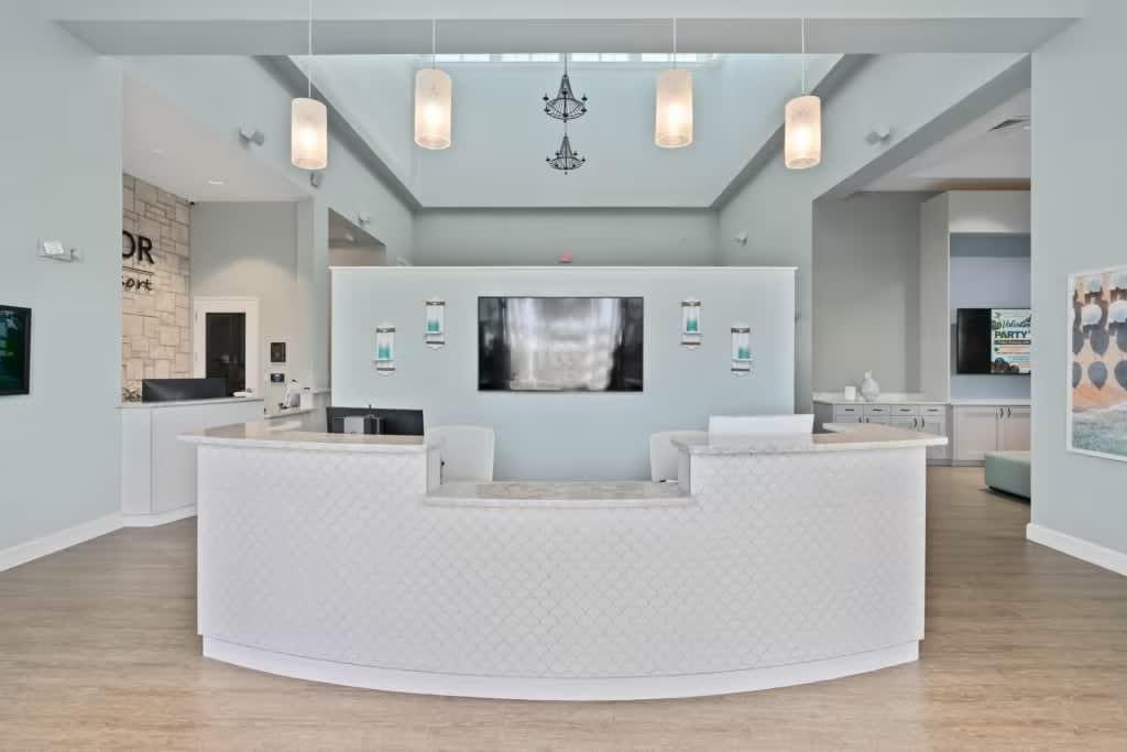 Modern, welcoming lobby with high ceilings and friendly staff ready to assist you.
