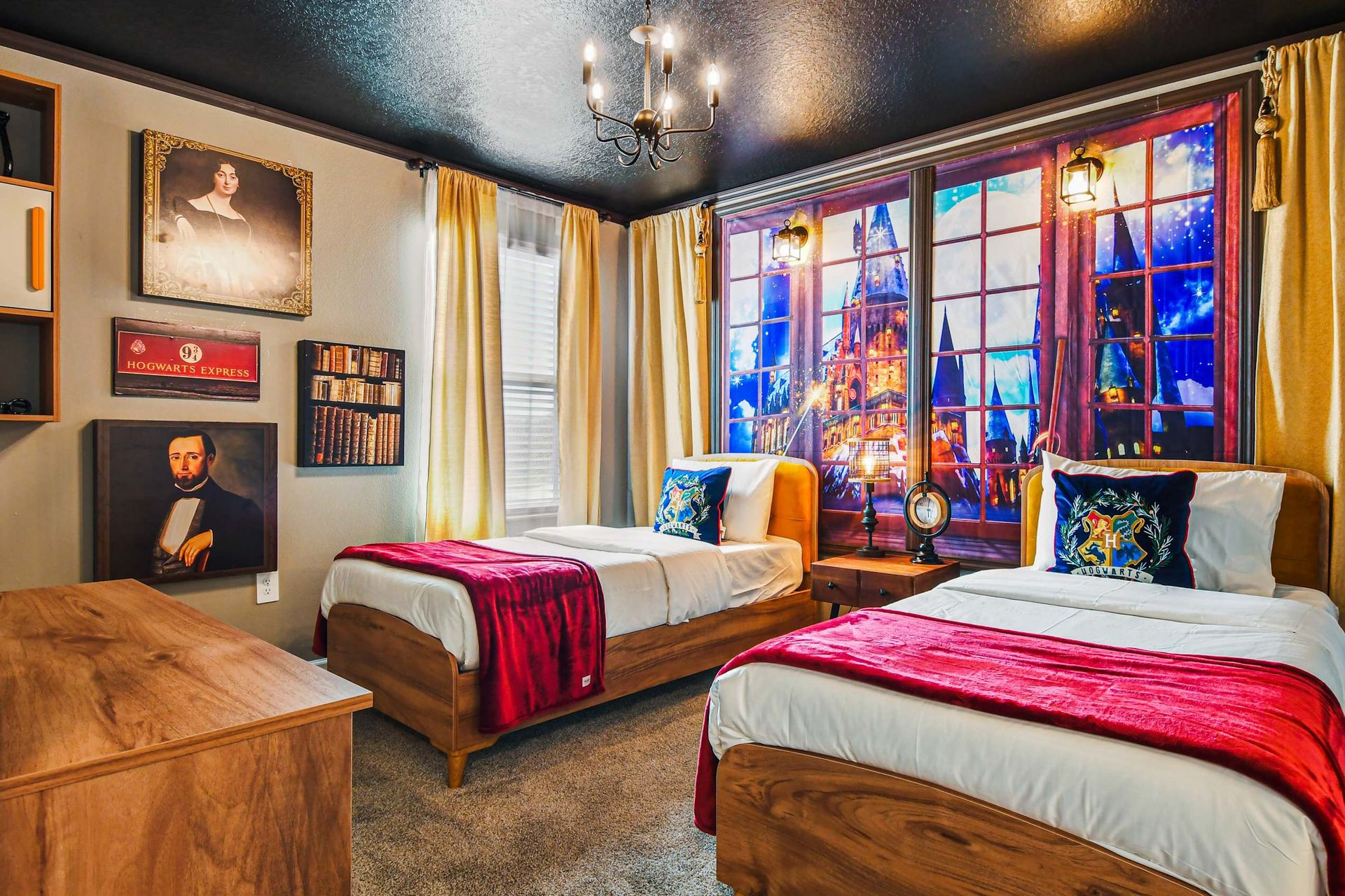 Kids will love the upstairs bedroom with a cool Harry Potter theme