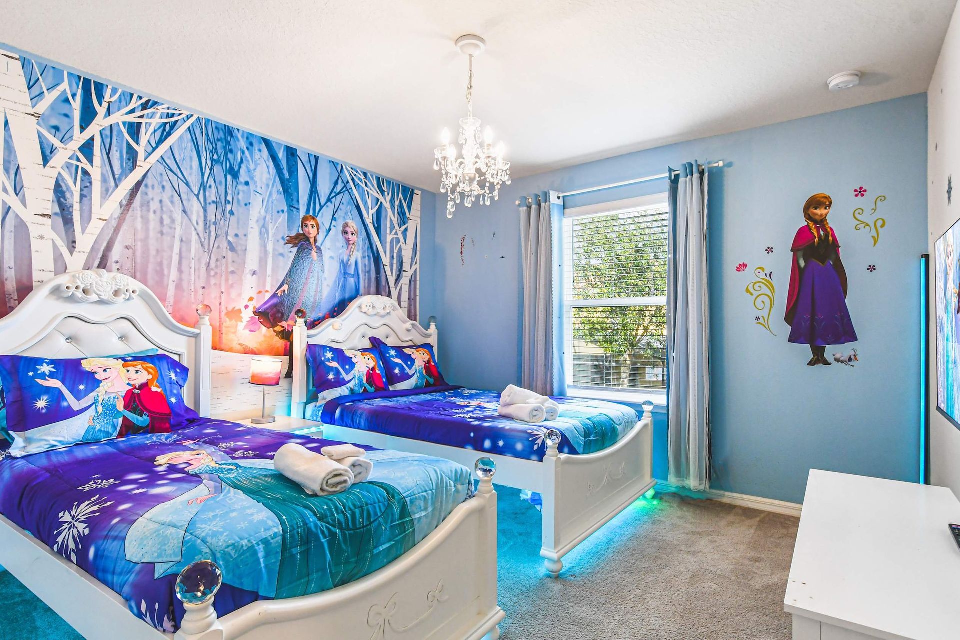 Magical winter wonderland room! Dream in a frosty fairy tale setting perfect for young princesses.