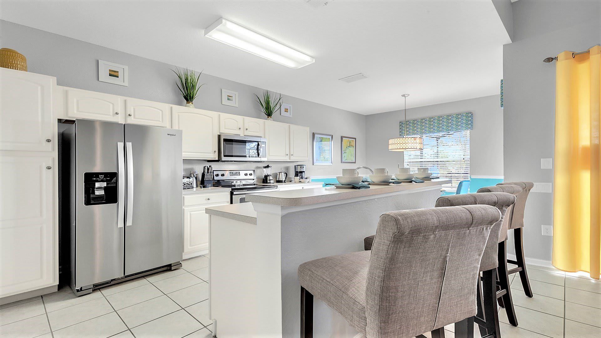 Cook and dine in style in our well-eqquiped kitchen, offering everything you need for a memorable stay.