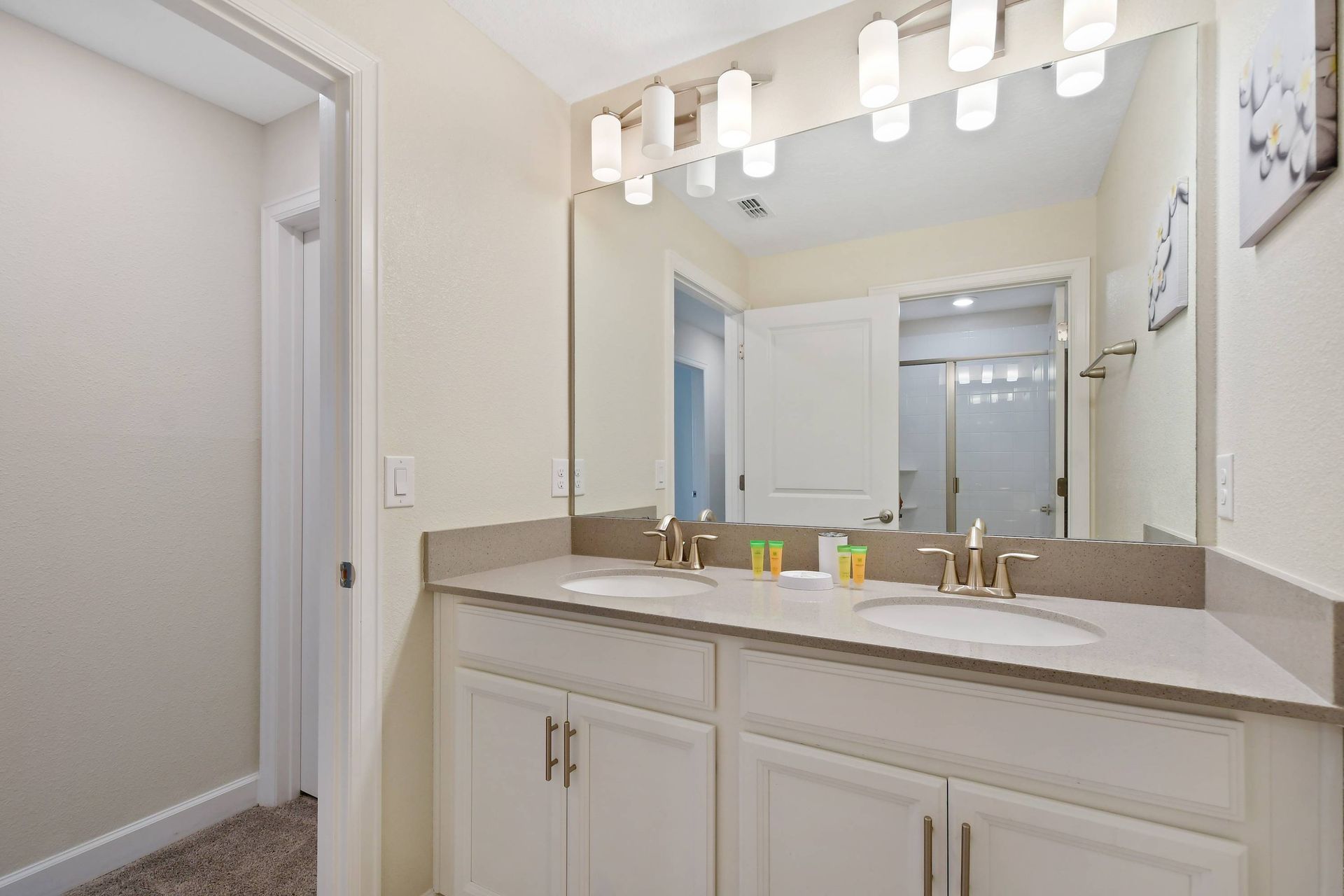 Indulge in luxury in our well-appointed bathroom, providing you with all the amenities you need for a comfortable stay.