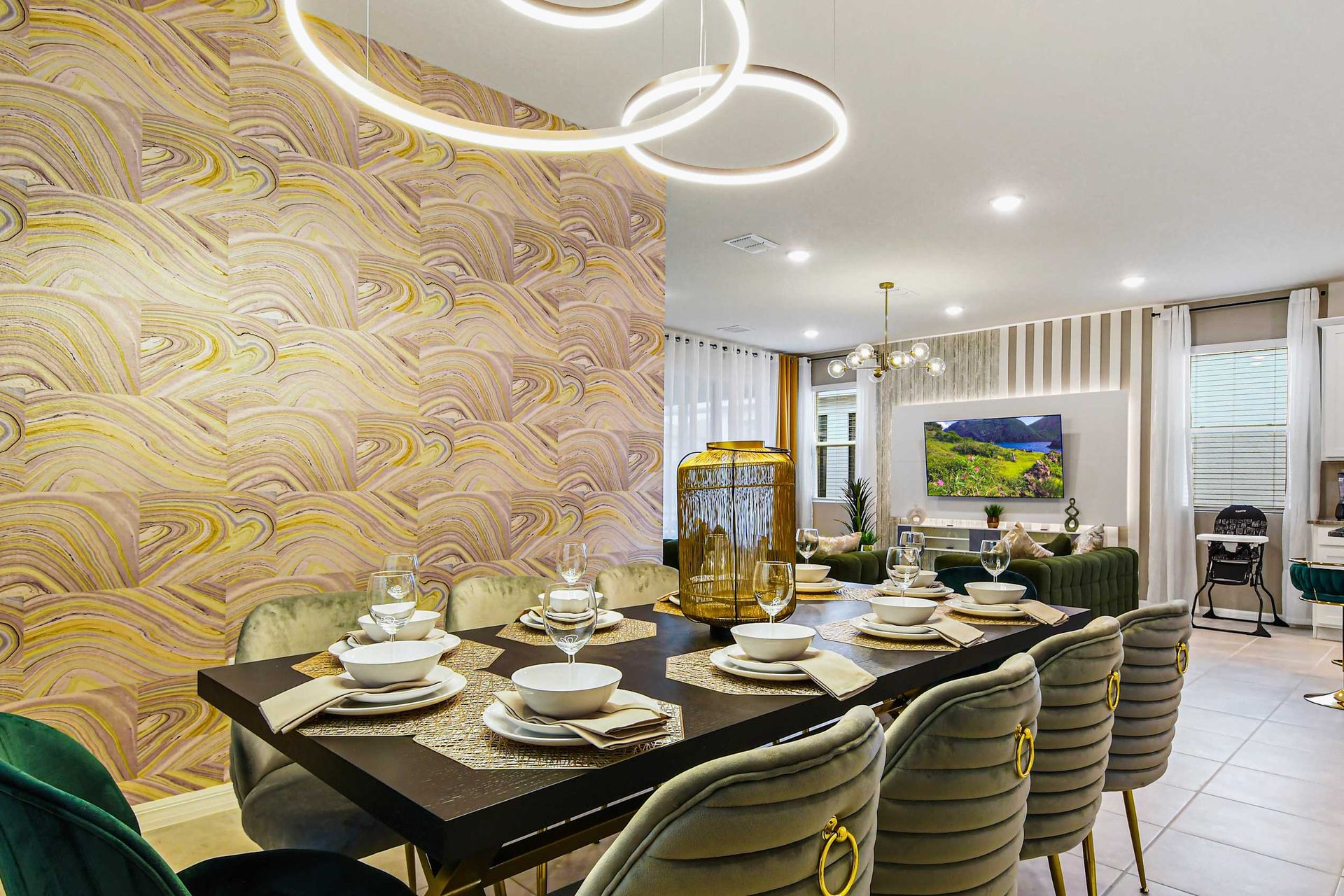 The large dining table is here for your wonderful family feast.