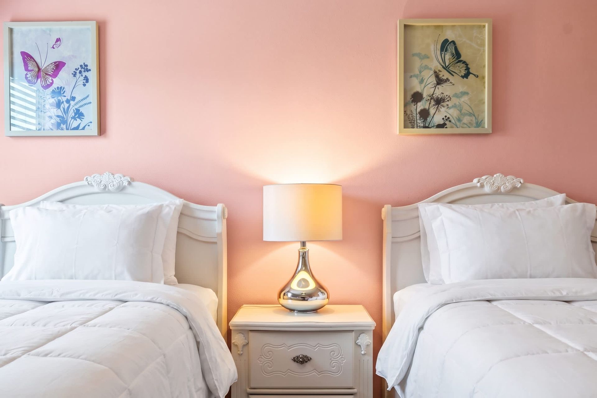 Charming 2-beds with a Disney Princess theme, incorporating enchanting decor,