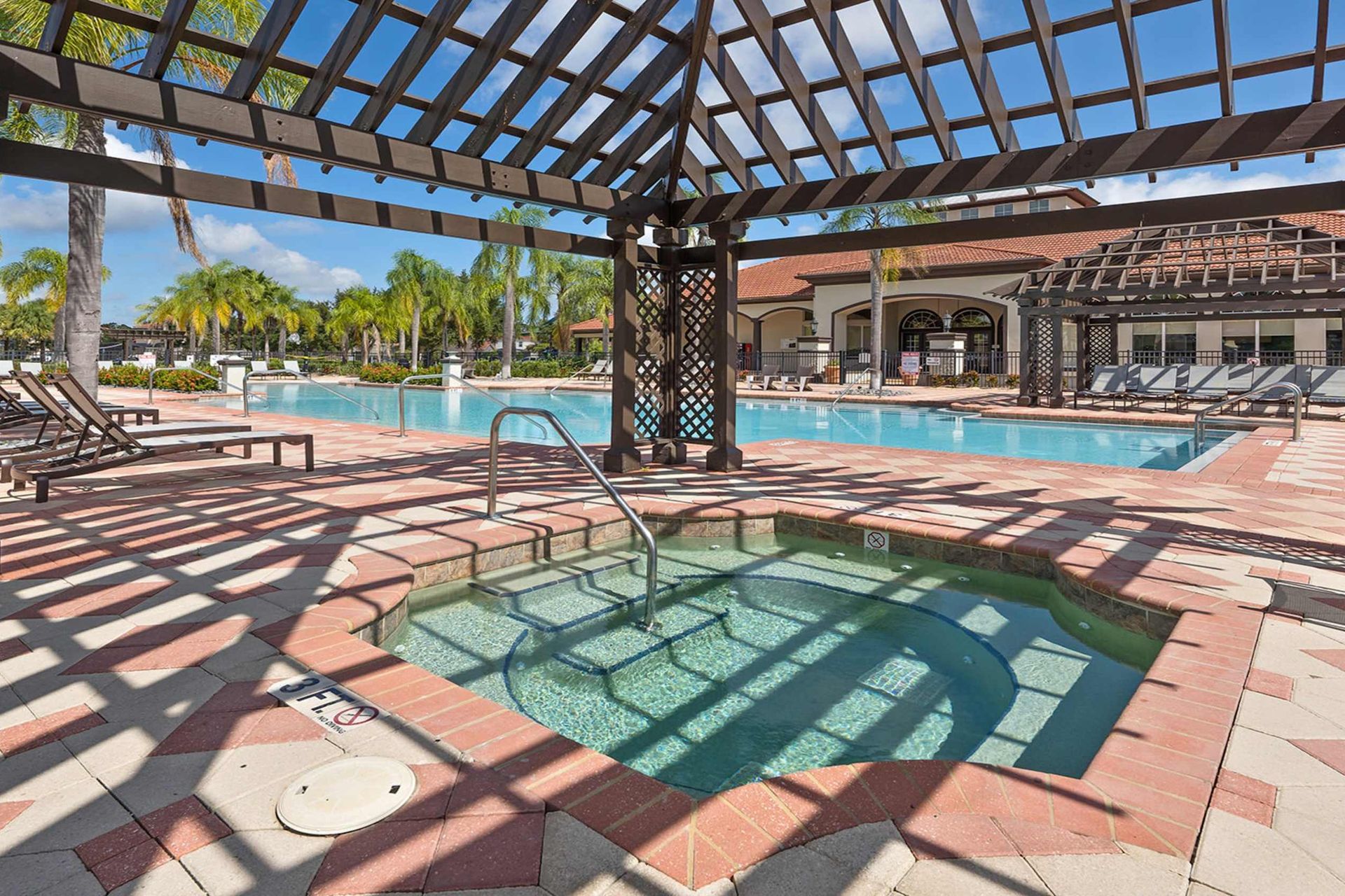 Relax in the shaded hot tub or enjoy the sun by the sparkling pool!