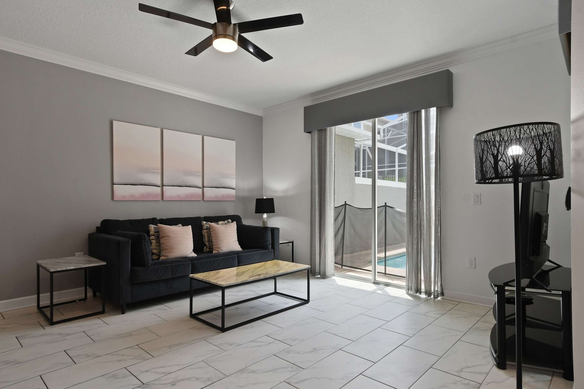 Elegant Living Space w/ Pool Access, Modern Décor & Cozy Vibes!