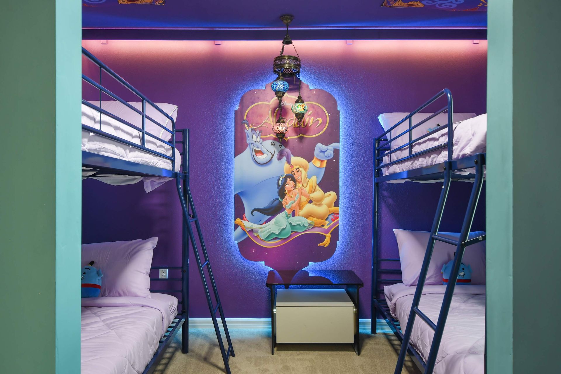 Step into Aladdin’s world with magical bunk beds and glowing decor!