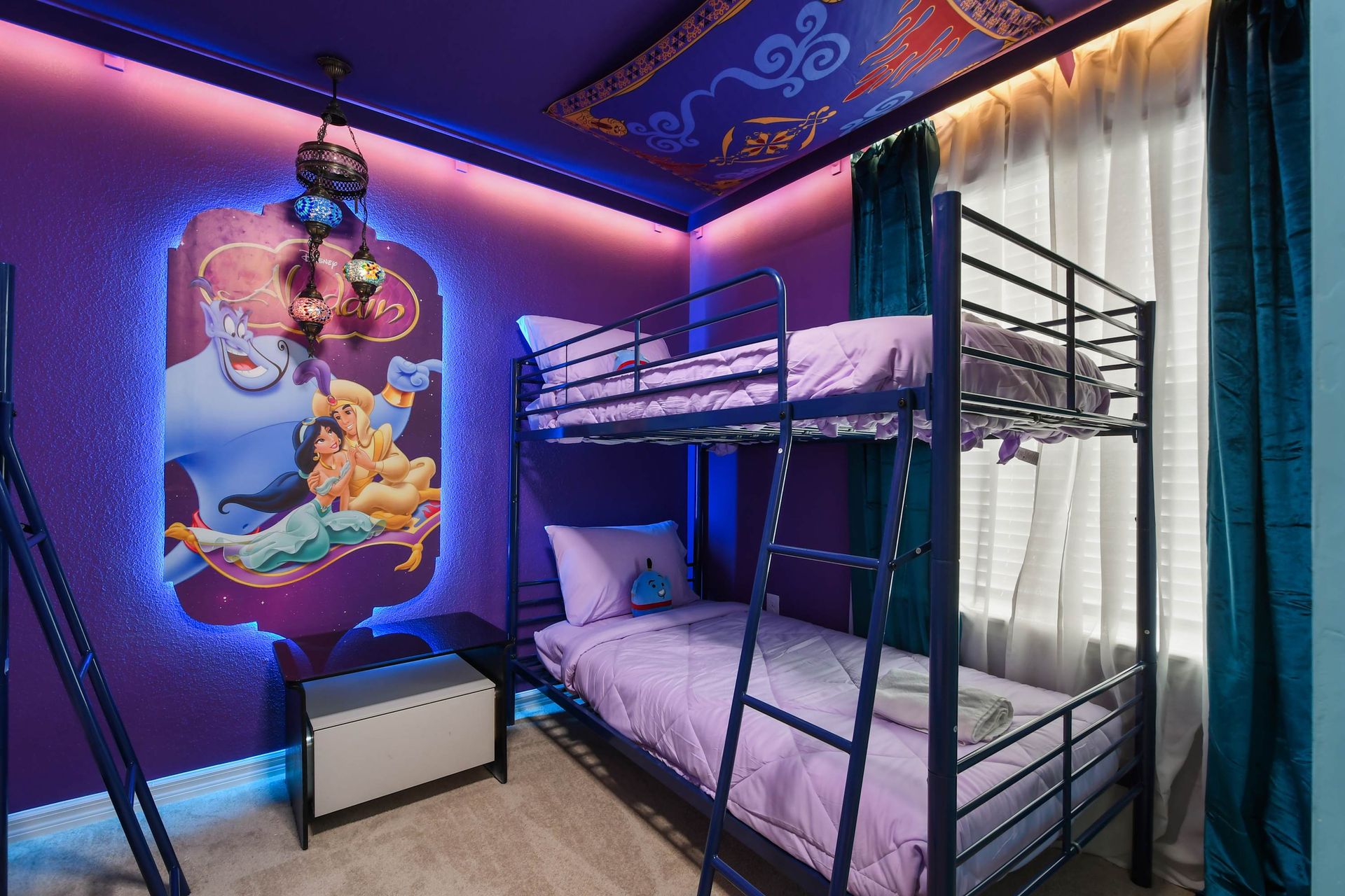 Step into Aladdin’s world with magical bunk beds and glowing decor!