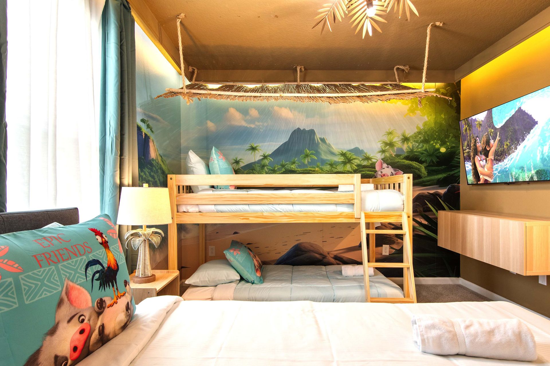Tropical Moana-Themed Room with Bunk Beds, Ocean Murals & Island Decor
