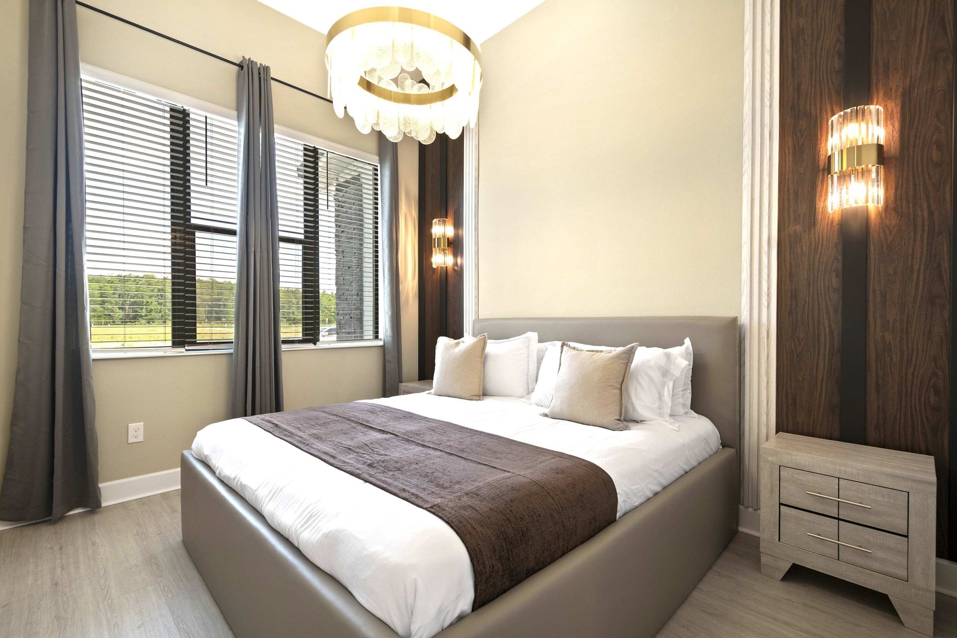 Vaulted ceilings, designer lighting, and a plush King bed for ultimate luxury.