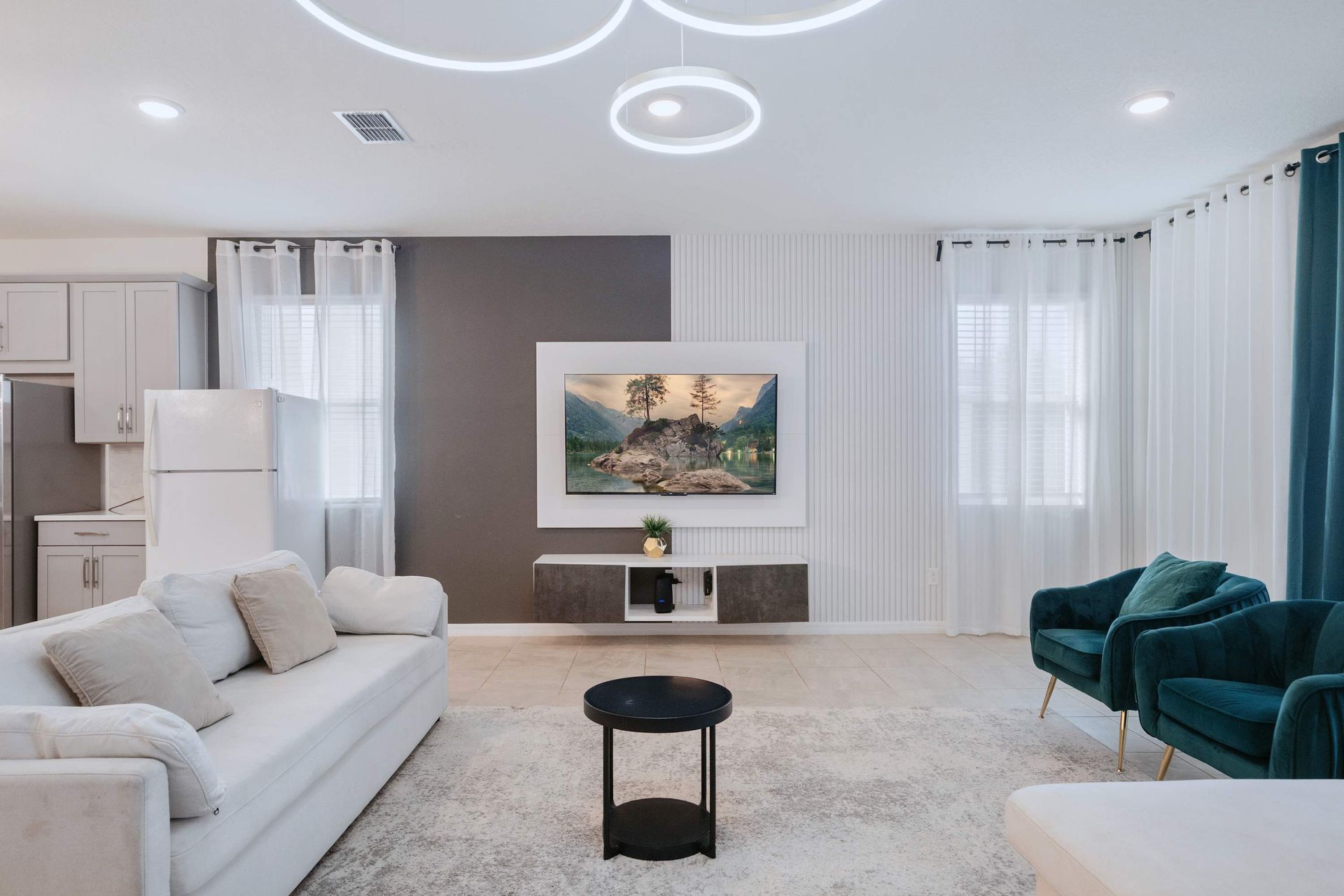 1594MCW Solara | Photo 6