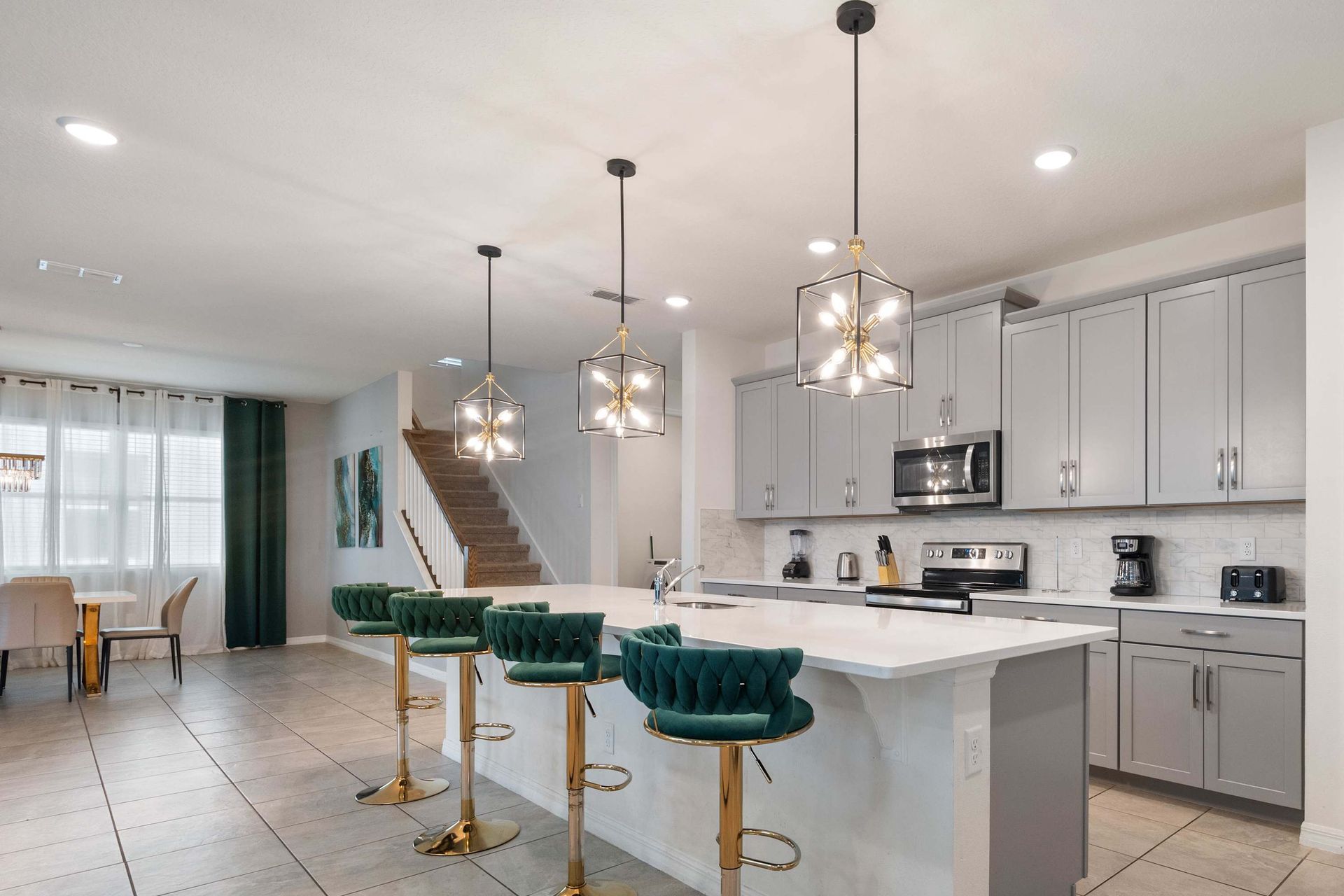 1594MCW Solara | Photo 15