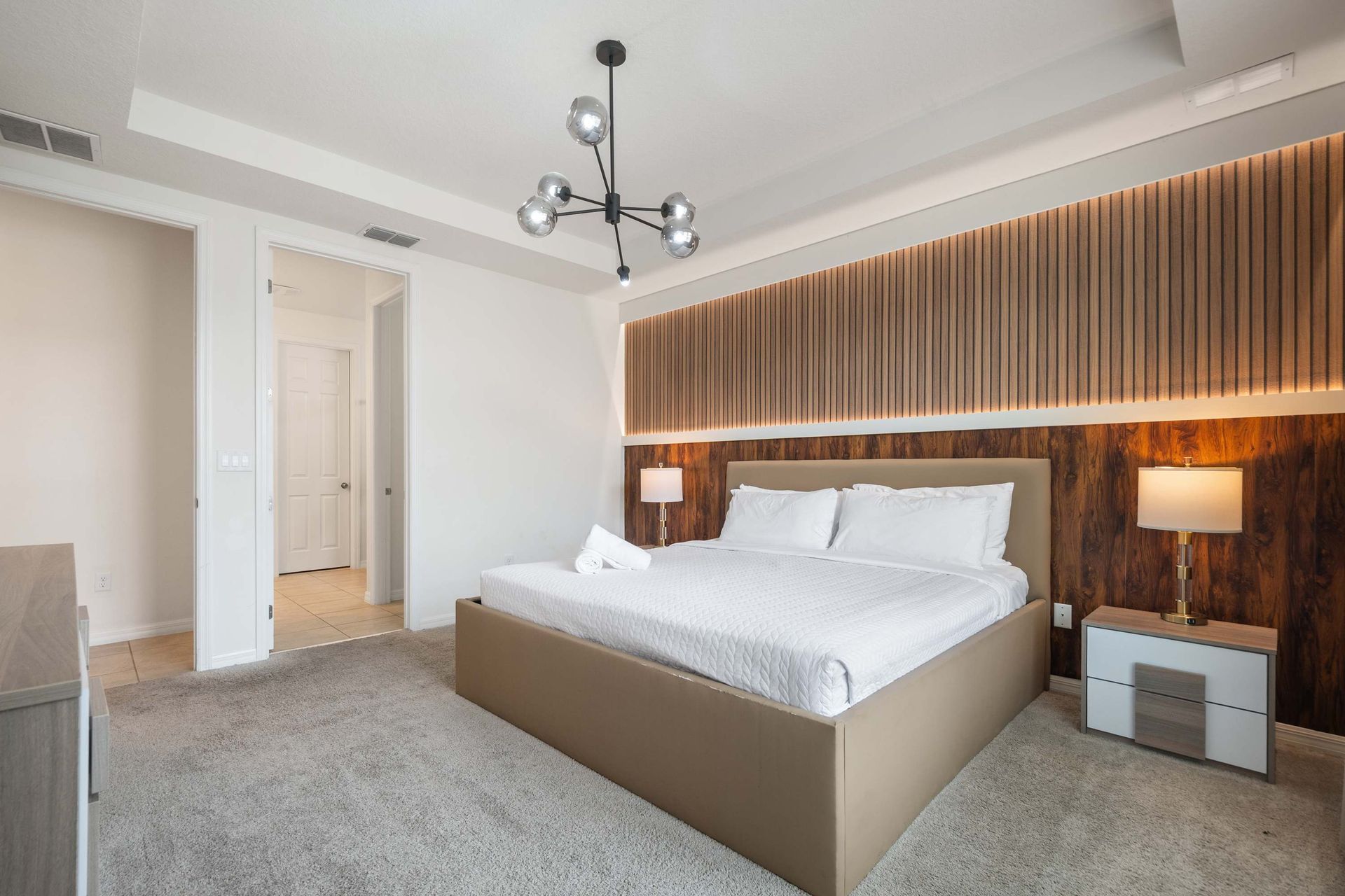 1594MCW Solara | Photo 19