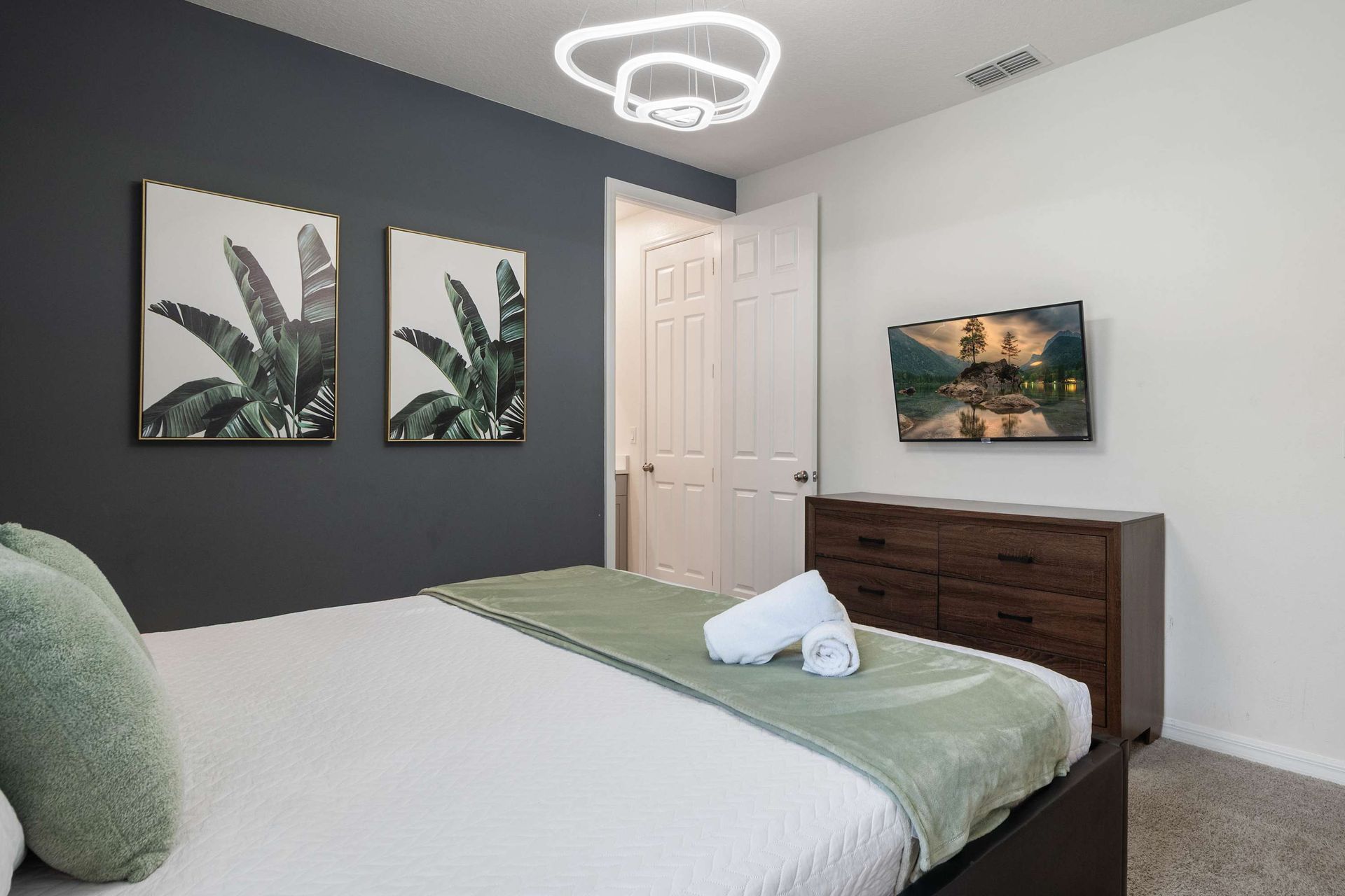 1594MCW Solara | Photo 27