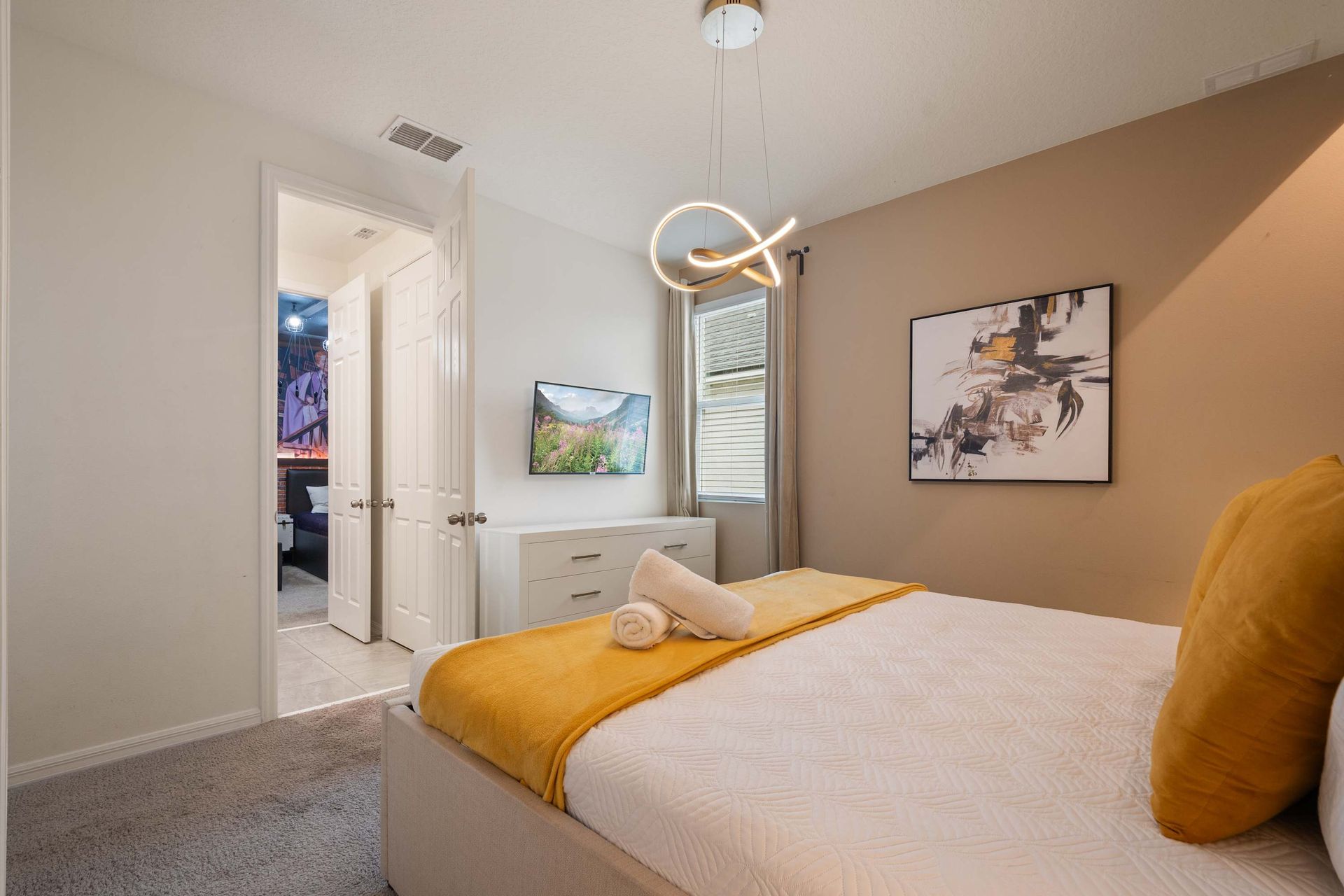 1594MCW Solara | Photo 44