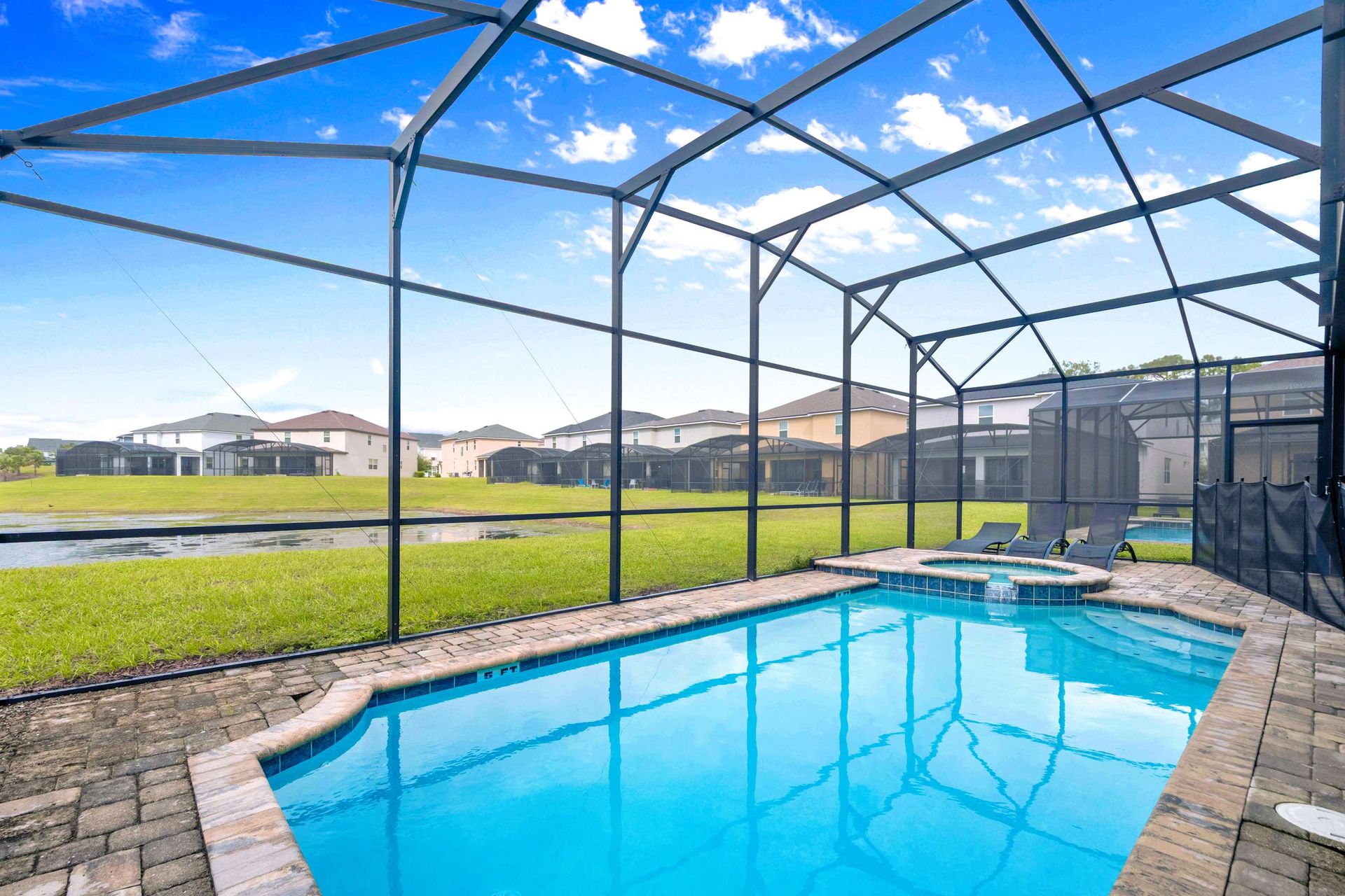 1594MCW Solara | Photo 51