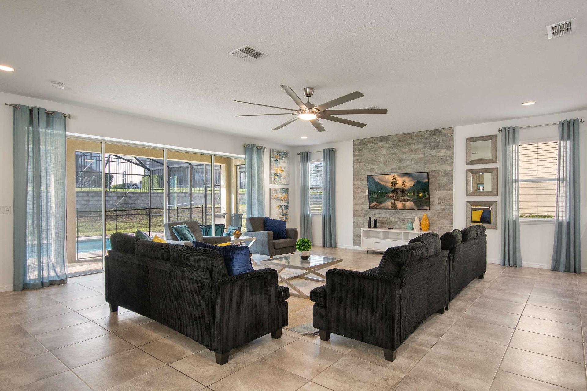 1730SP Solara | Photo 5