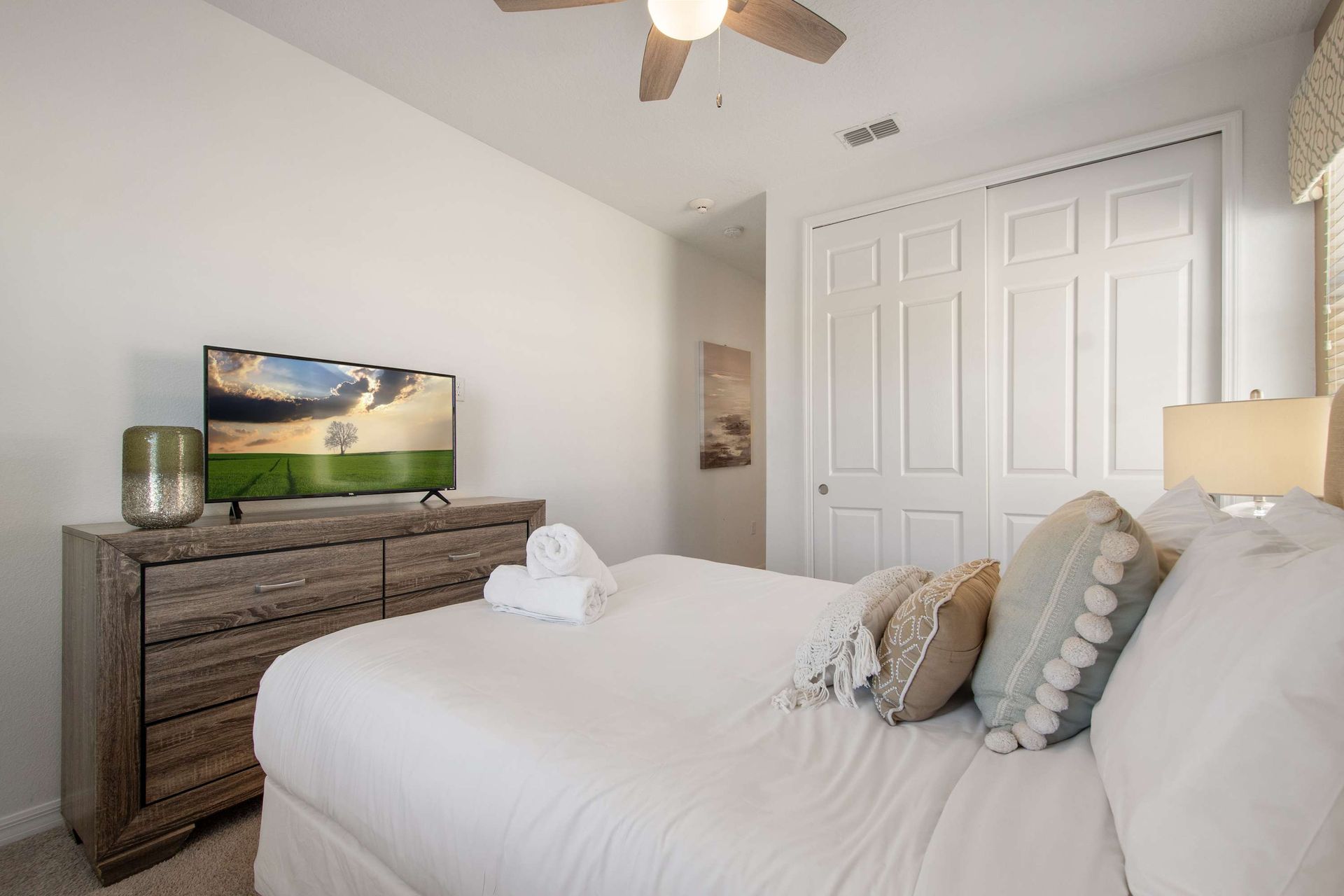 1730SP Solara | Photo 51