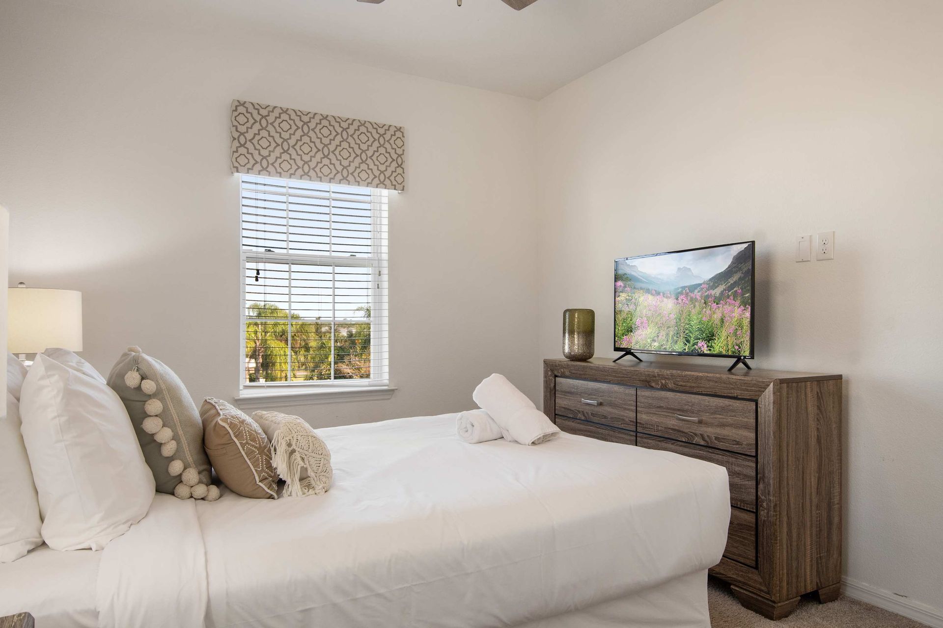 1730SP Solara | Photo 50