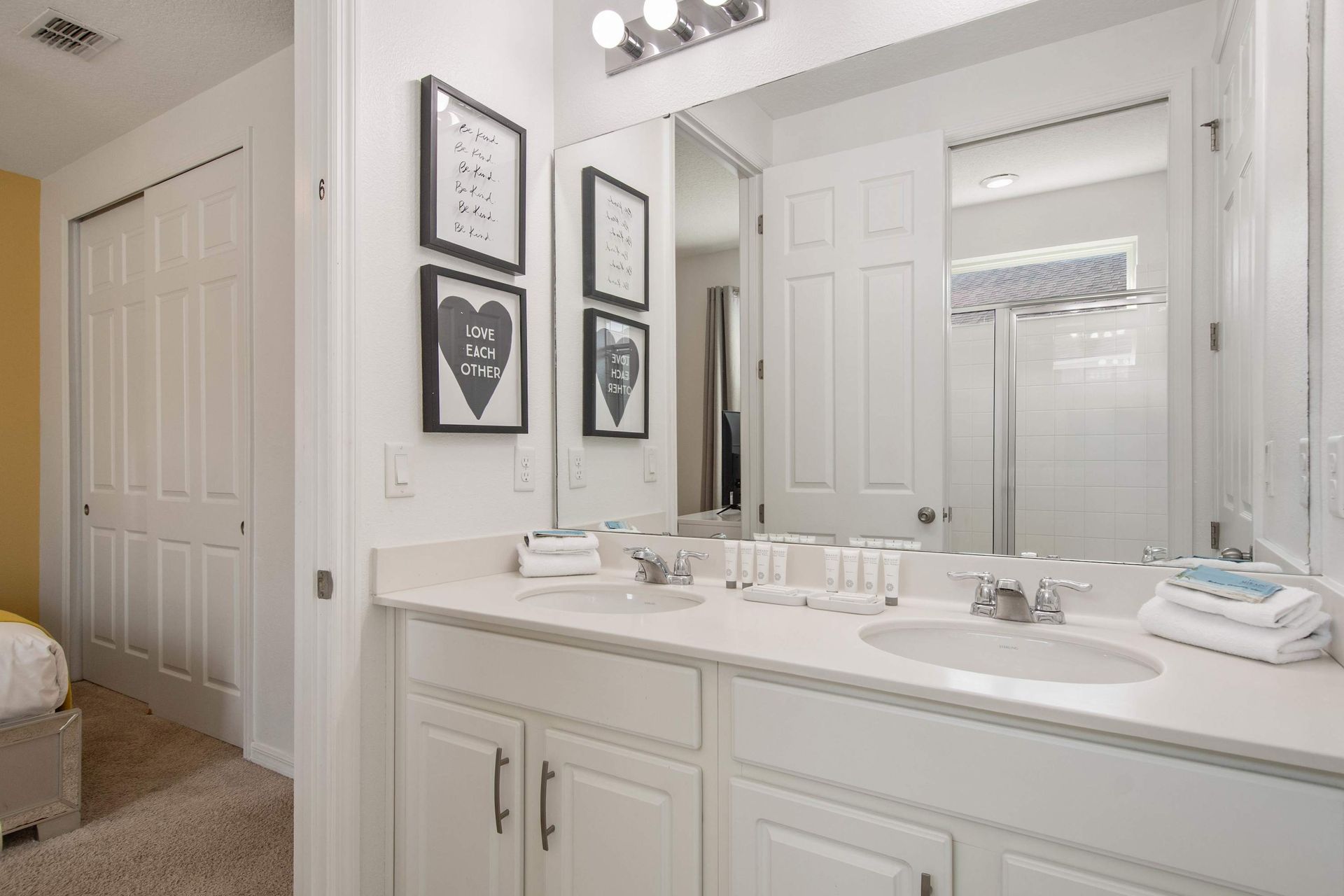 1730SP Solara | Photo 77