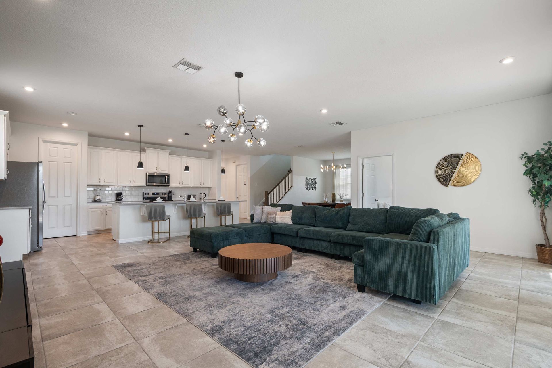 8954HRA Solara | Photo 7