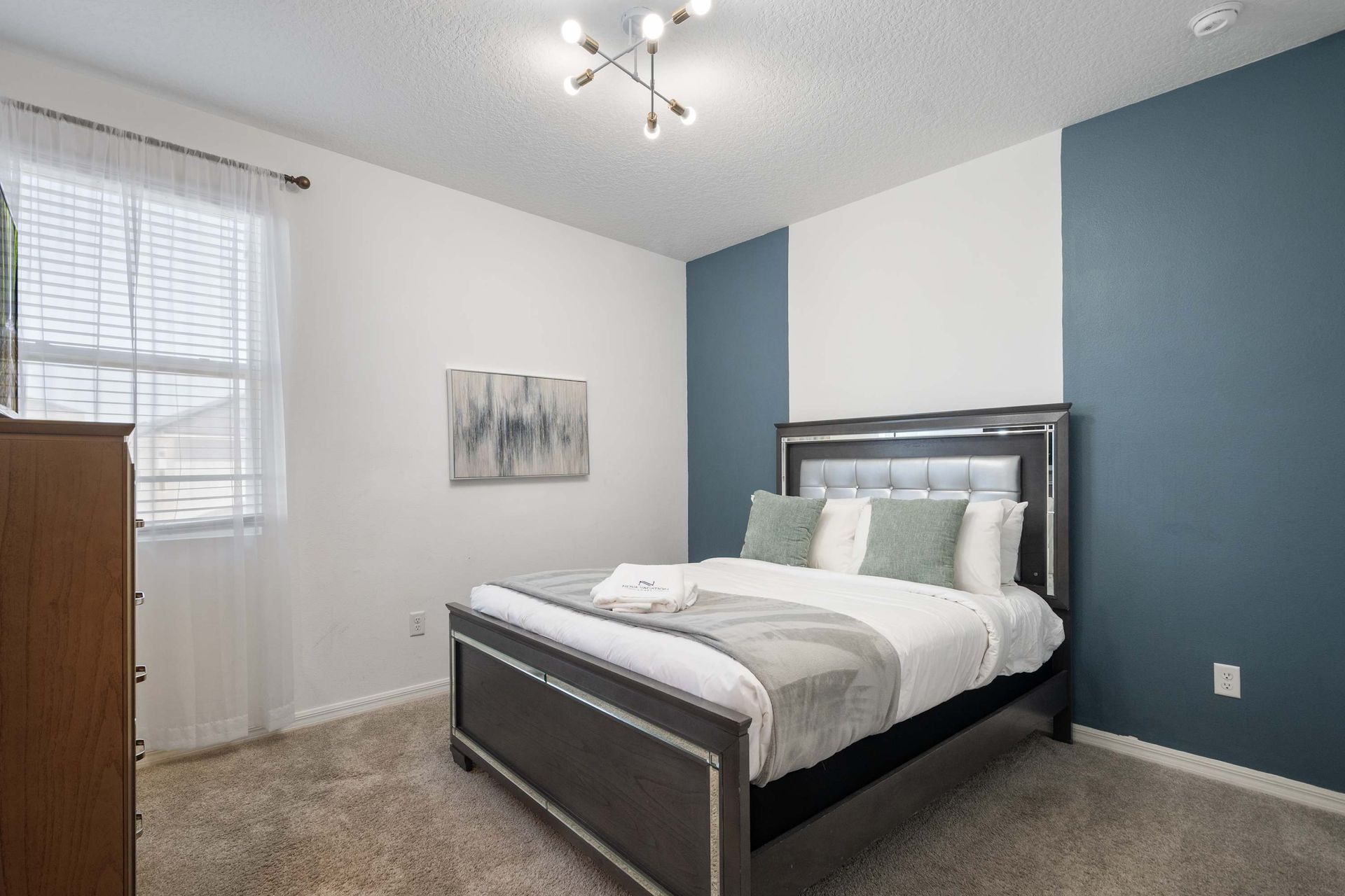 8954HRA Solara | Photo 41