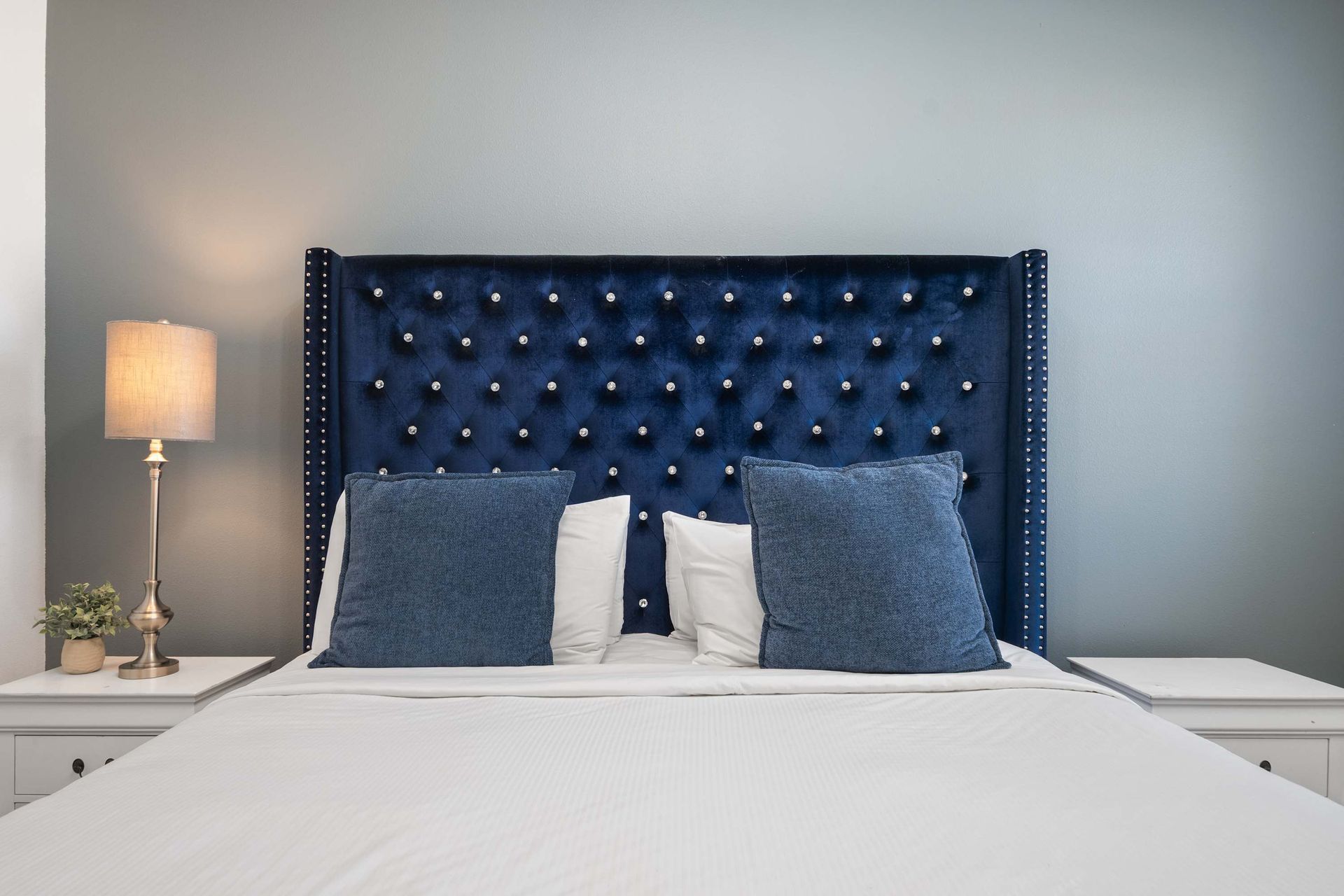 8954HRA Solara | Photo 46