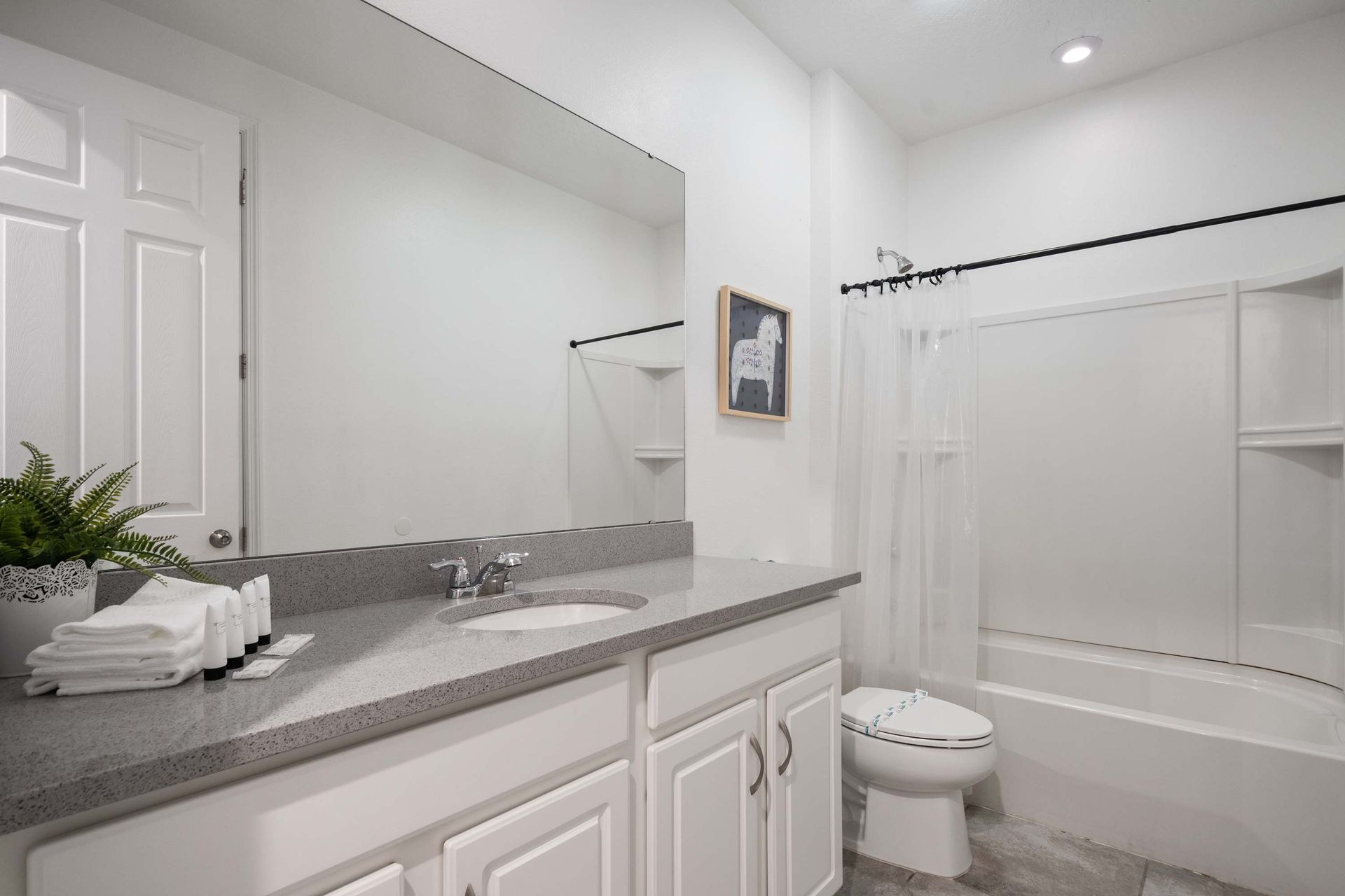 8954HRA Solara | Photo 74