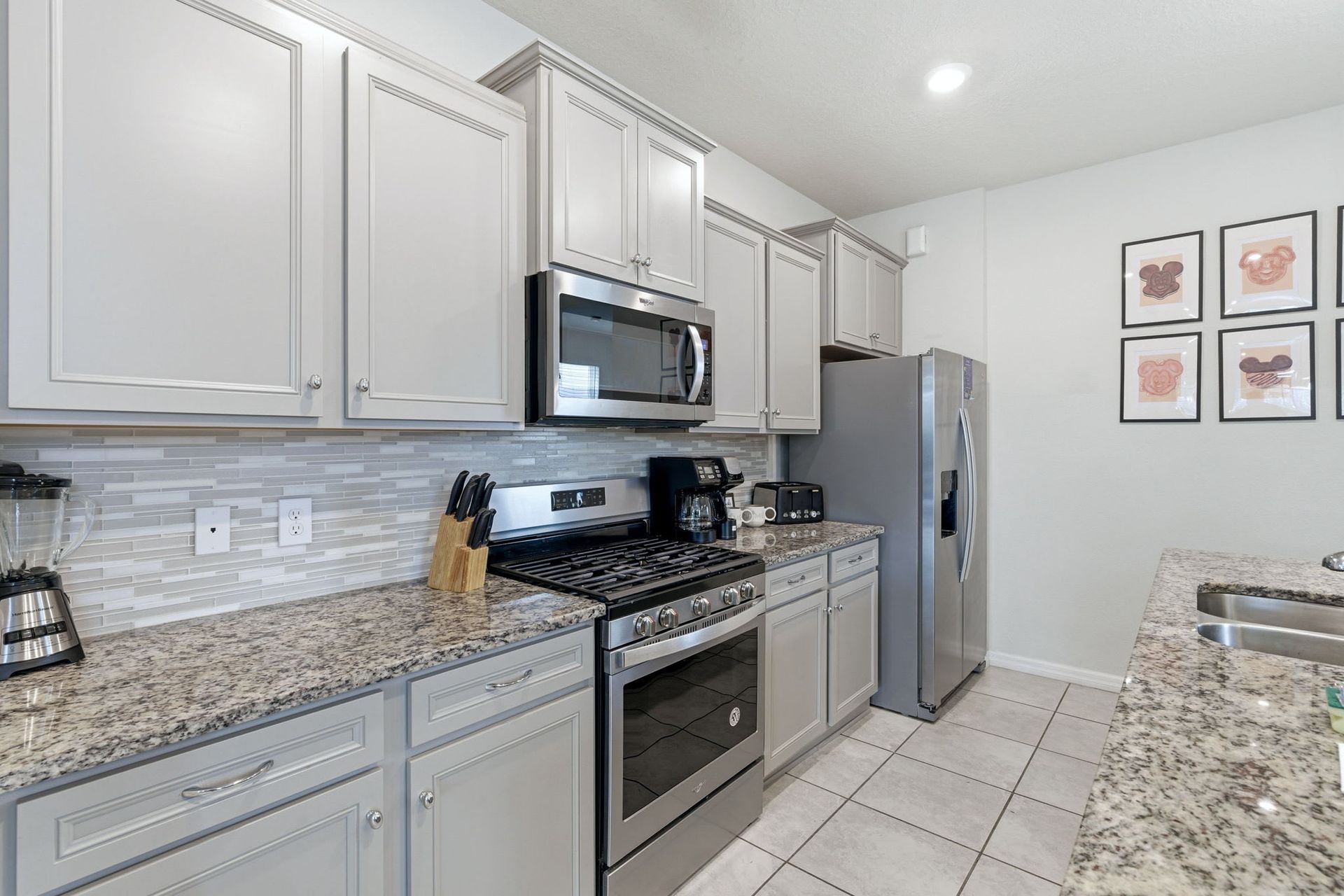 7303OL Solterra New | Photo 14